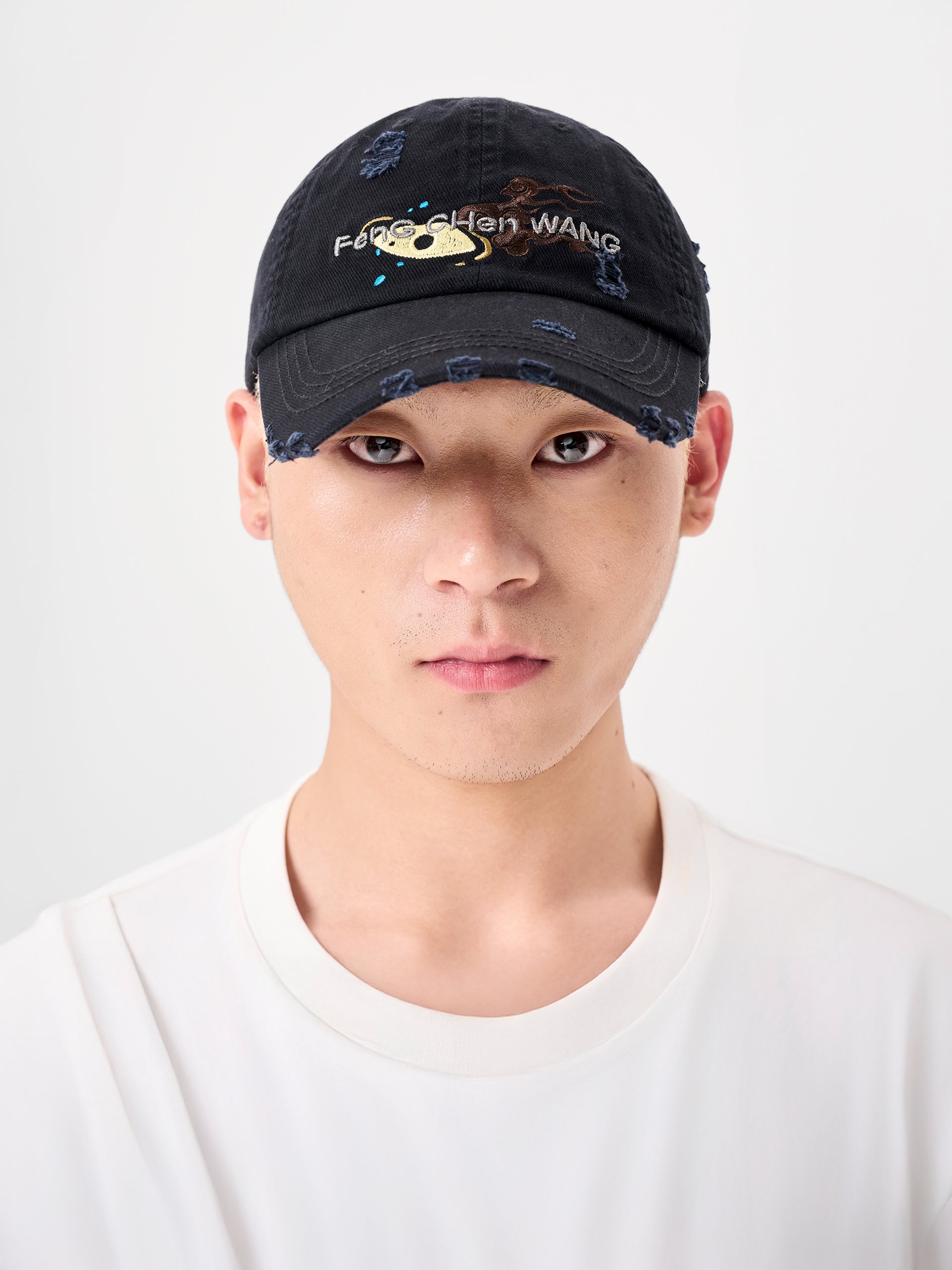 ABSTRACT EMBROIDERED BASEBALL CAP