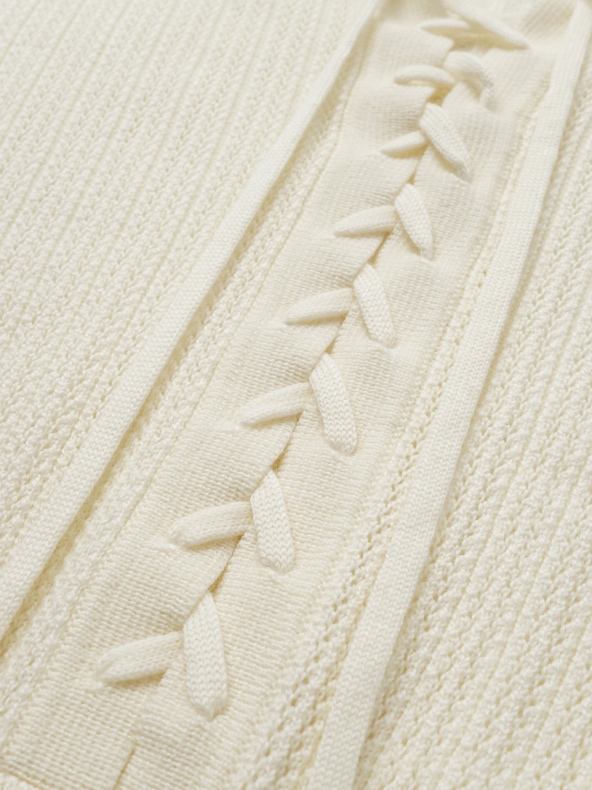 LACE KNIT SWEATER