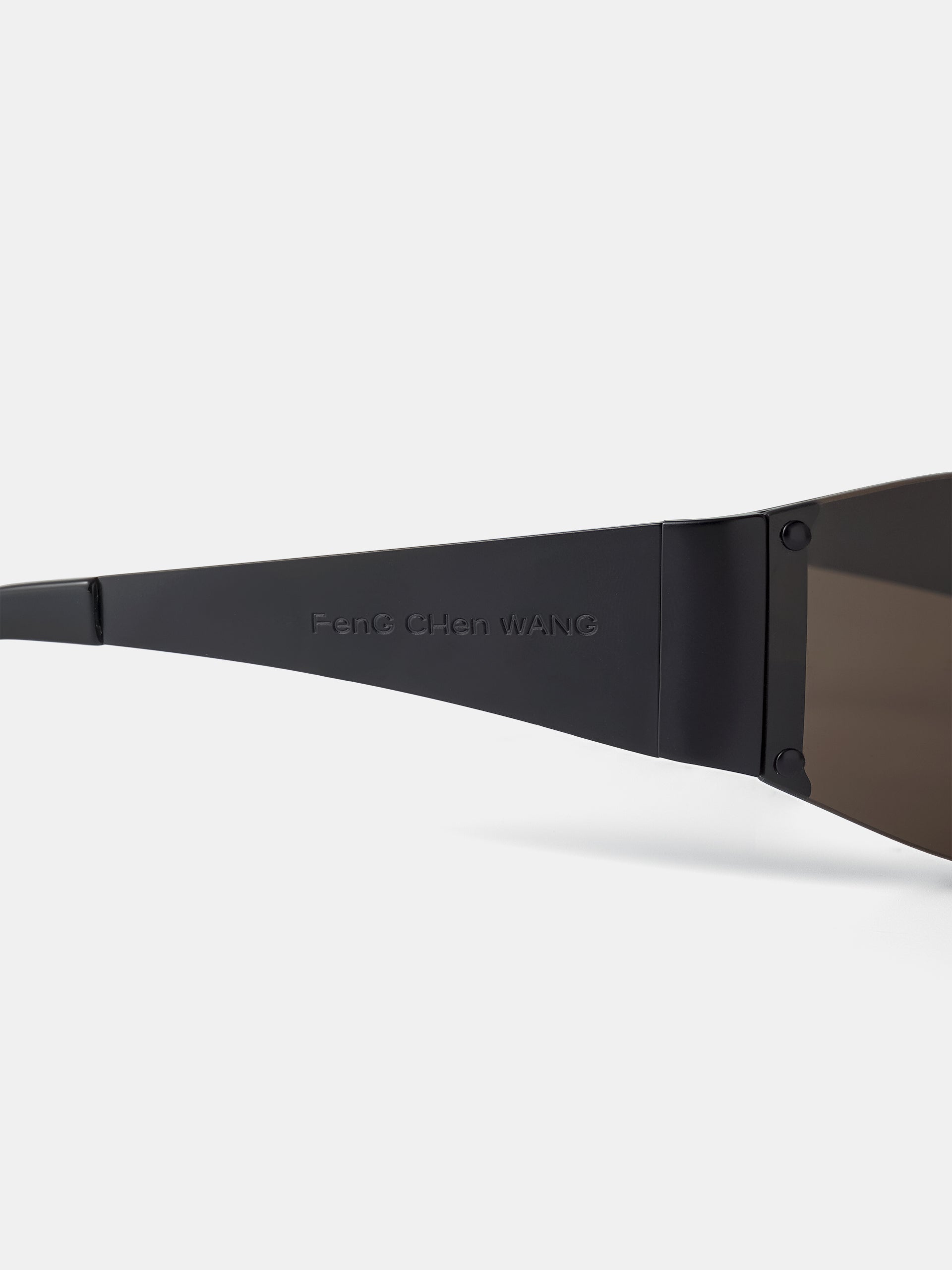 BLACK RIMLESS SUNGLASSES