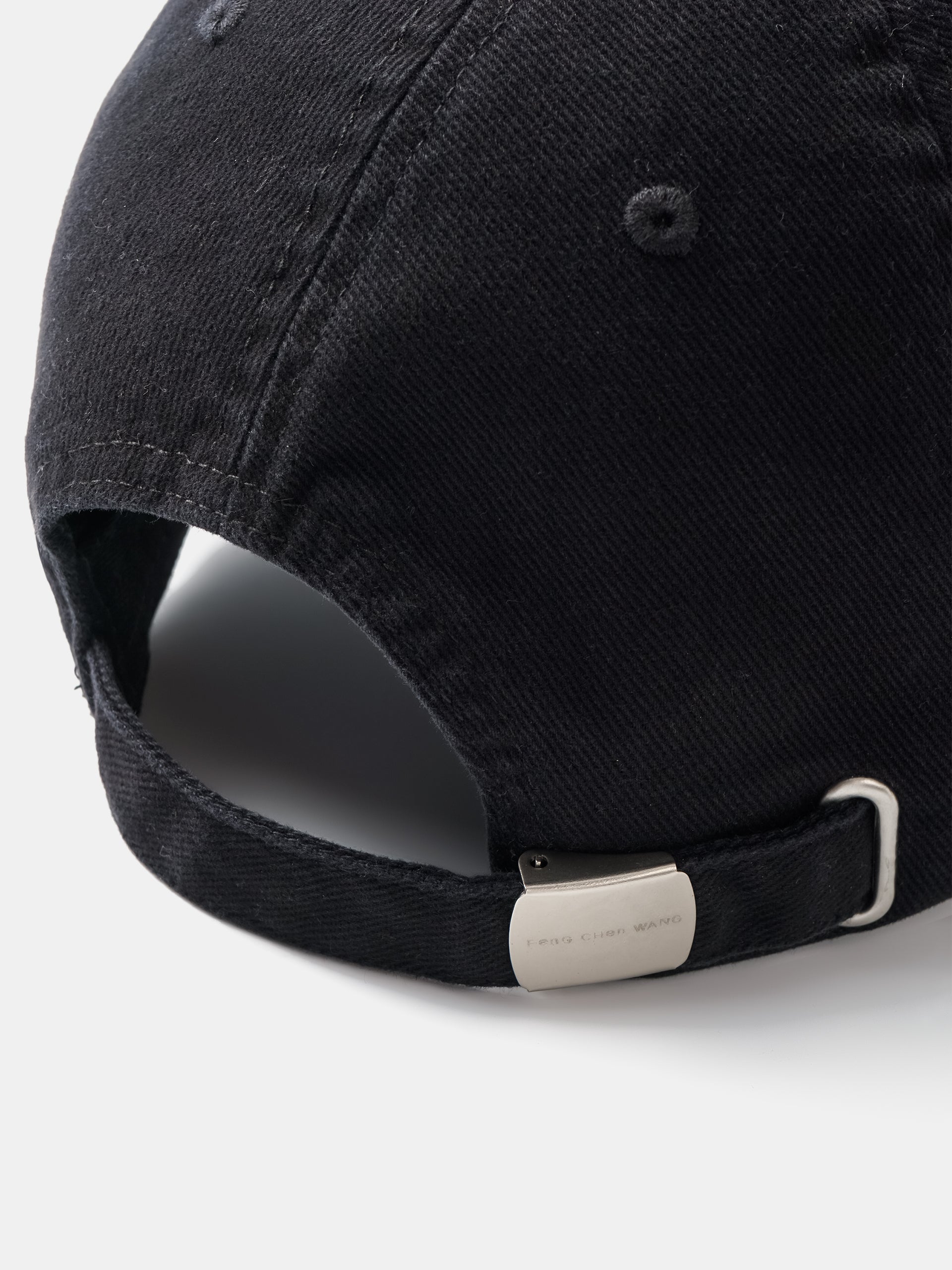 VICTOR EMBROIDERED CAP