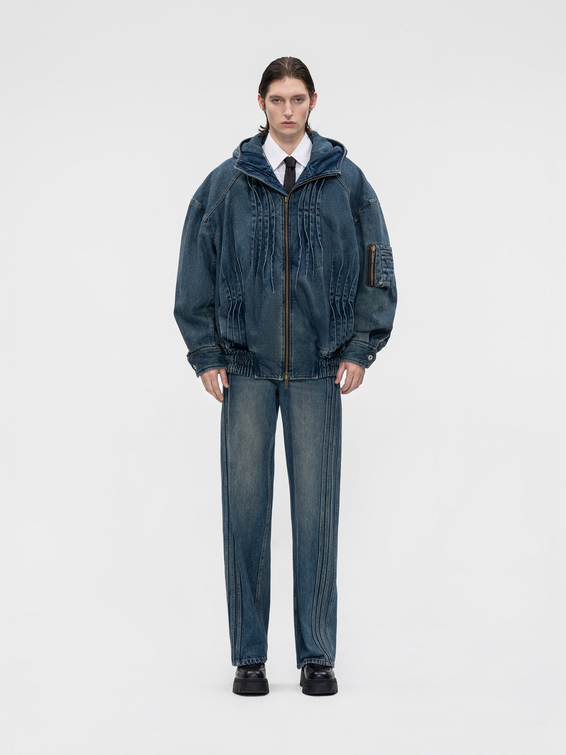 OVERSIZED BOMBER JACKET