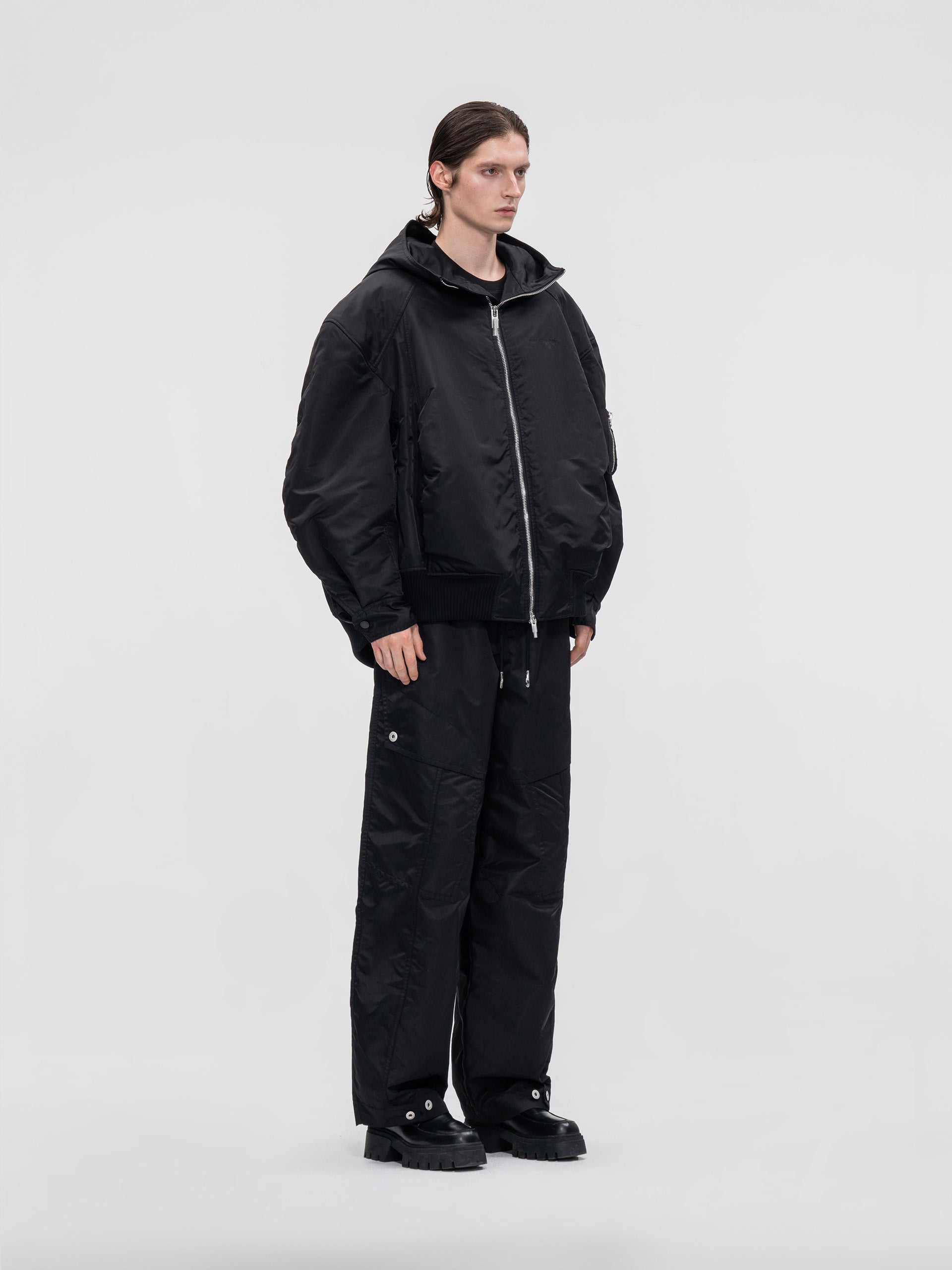 OVERSIZED NYLON JACKET