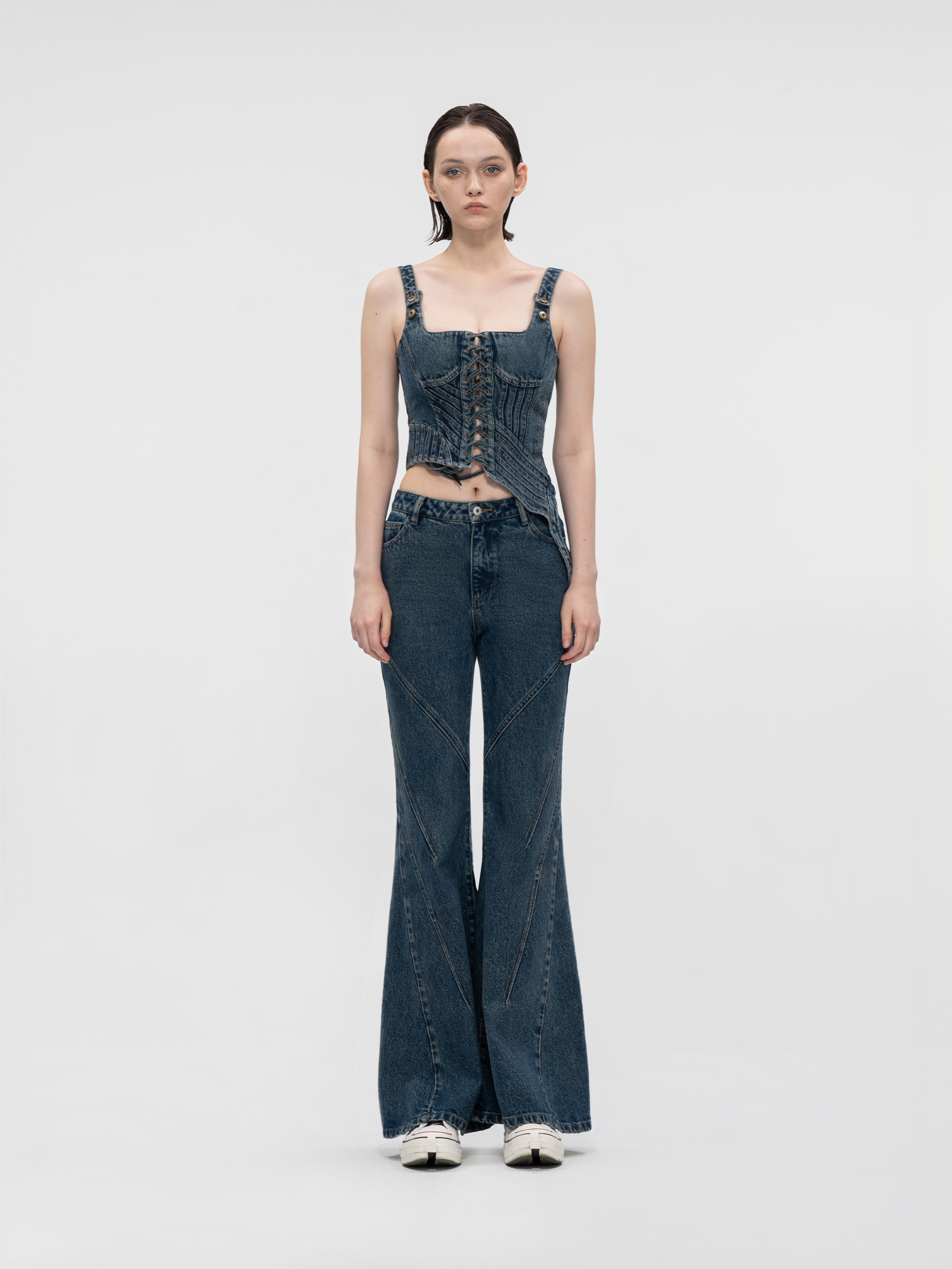 FLARED DENIM JEANS