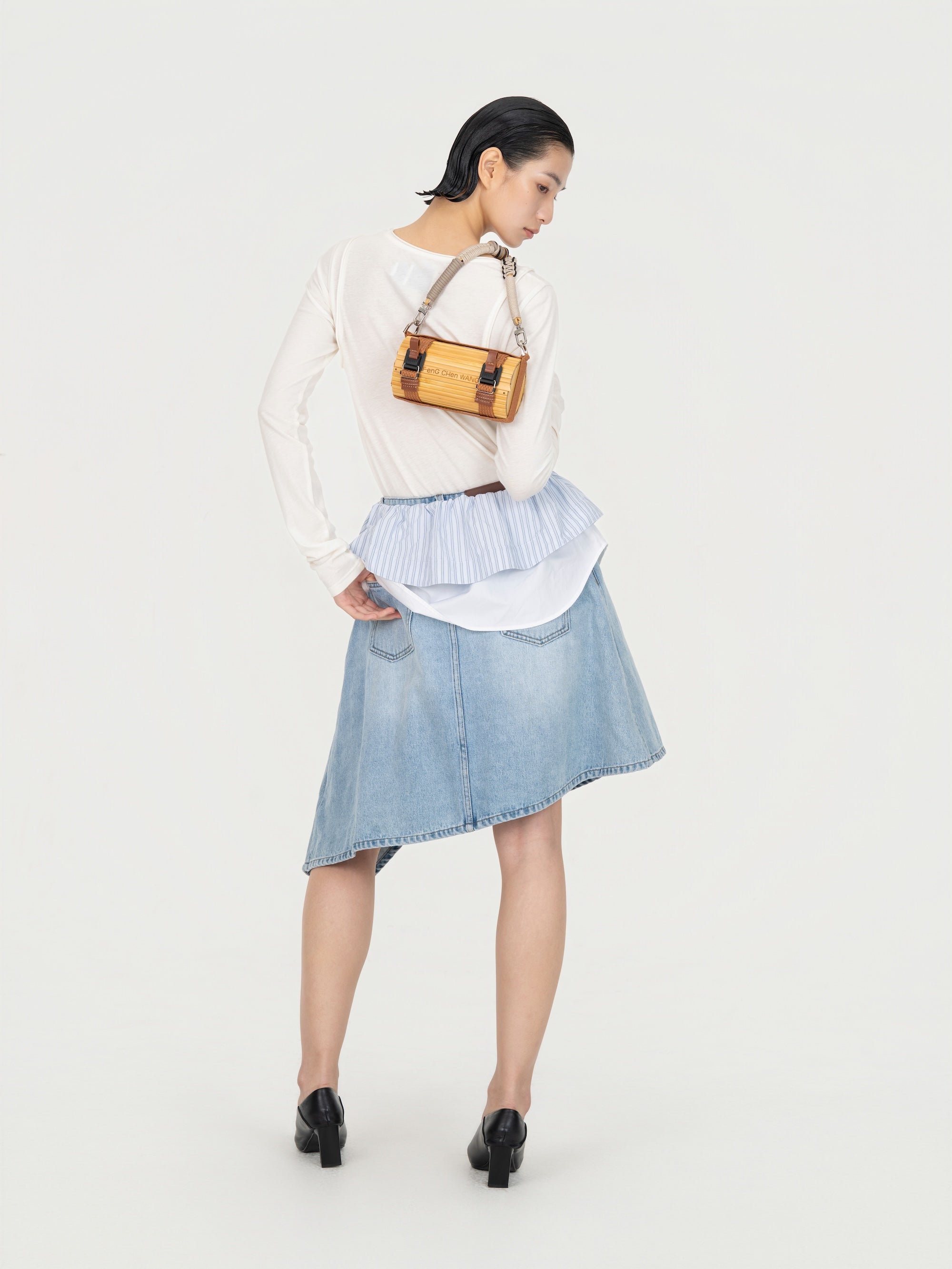 BROWN 2 IN 1 DETACHABLE WOVEN STRAP BAMBOO BAG