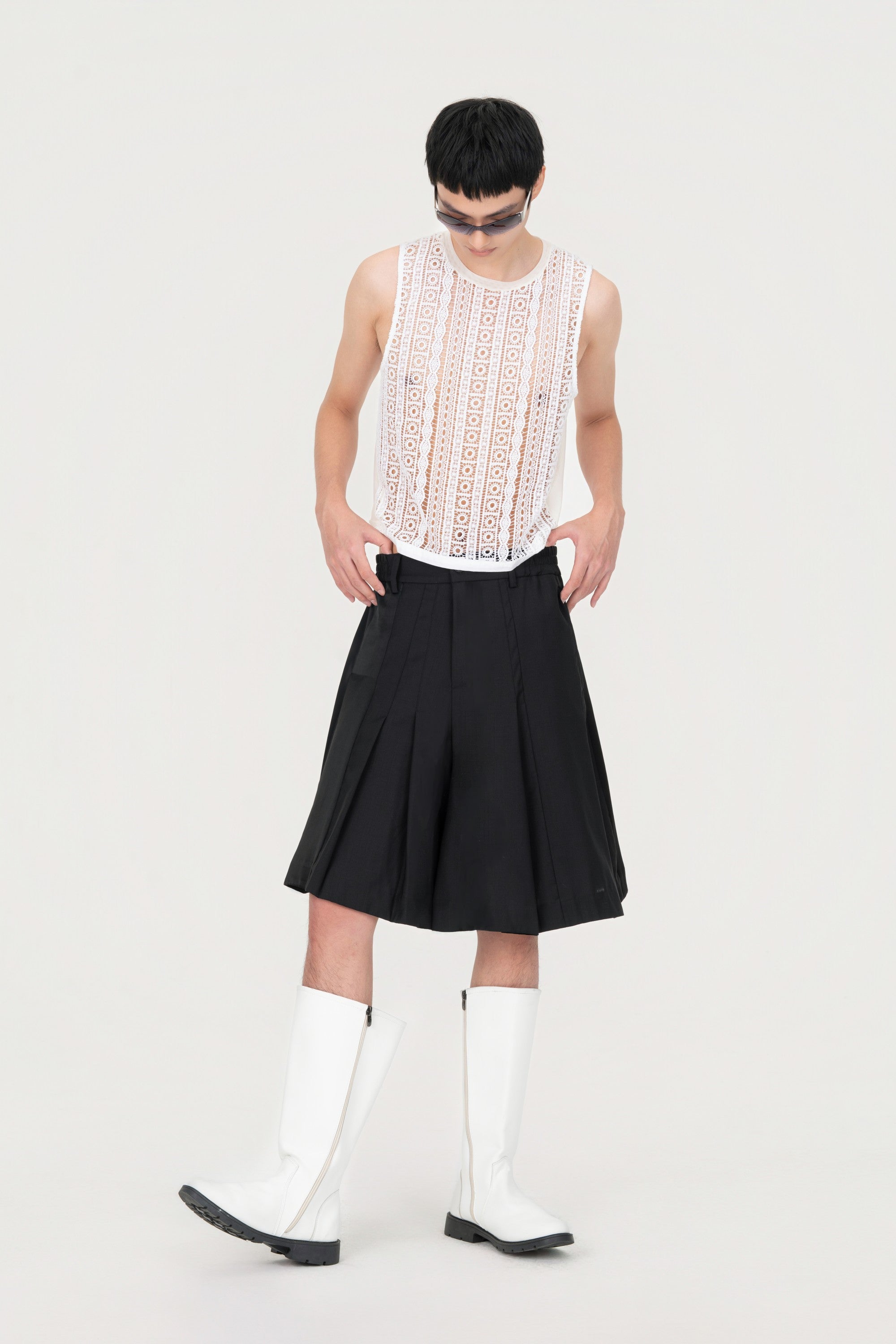 PLEATED SHORT