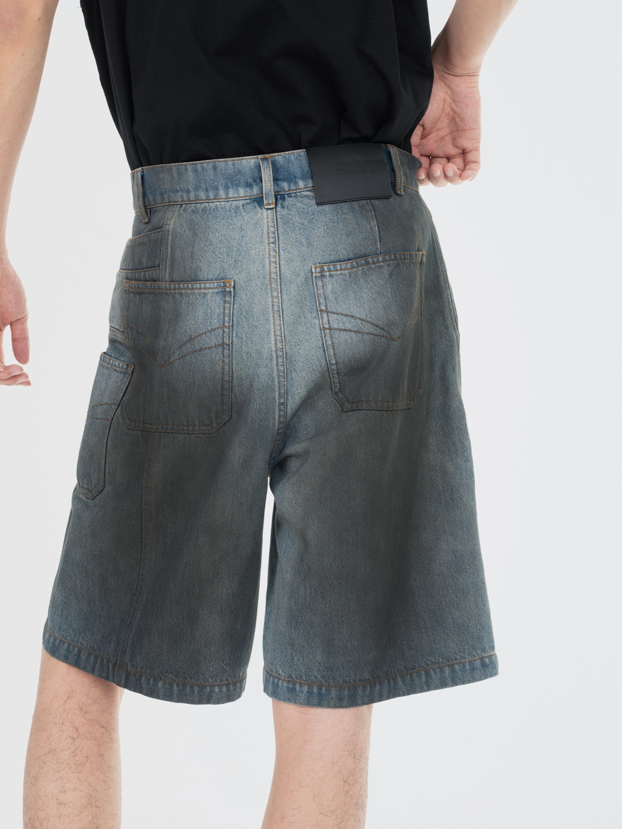 GRADIENT INDIGO DENIM SHORT