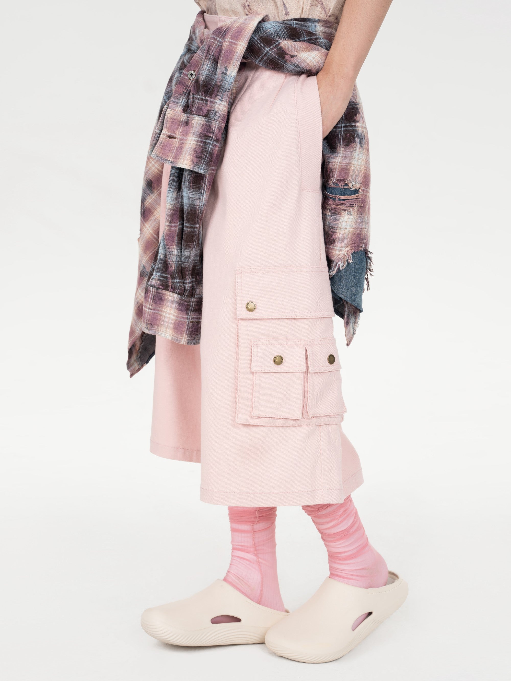 OVERSIZED MID LENGTH DENIM CARGO TROUSER