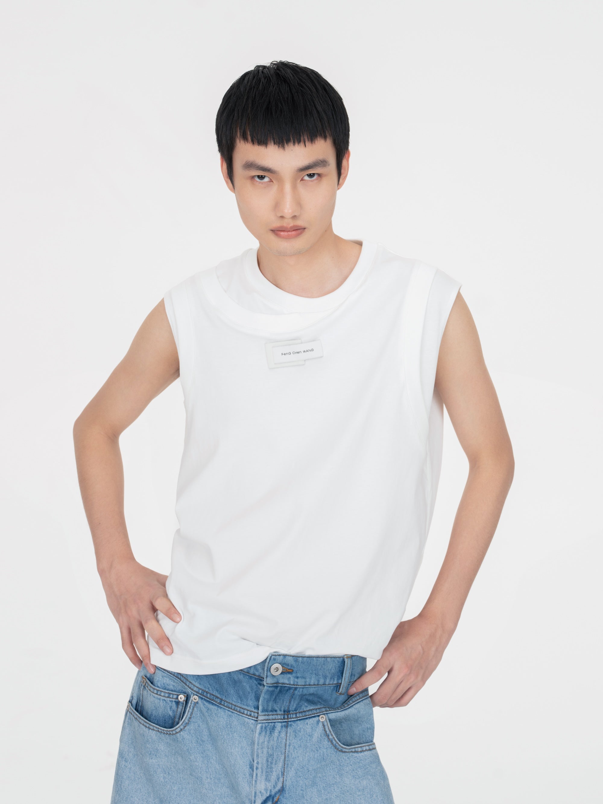 2 IN 1 WHITE LOOSE-FIT TANK TOP