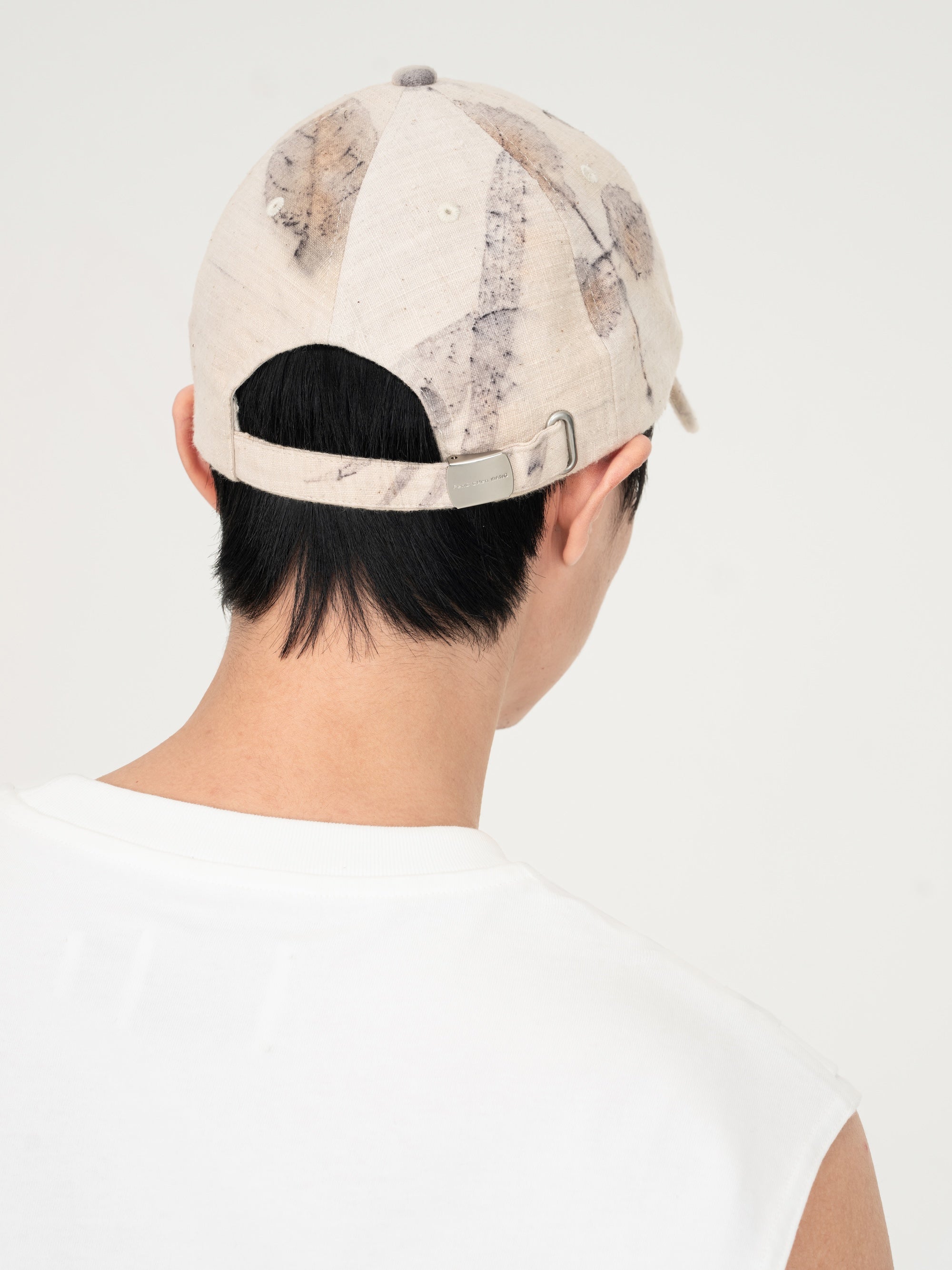 BEIGE BOTANICAL DYED BASEBALL CAP