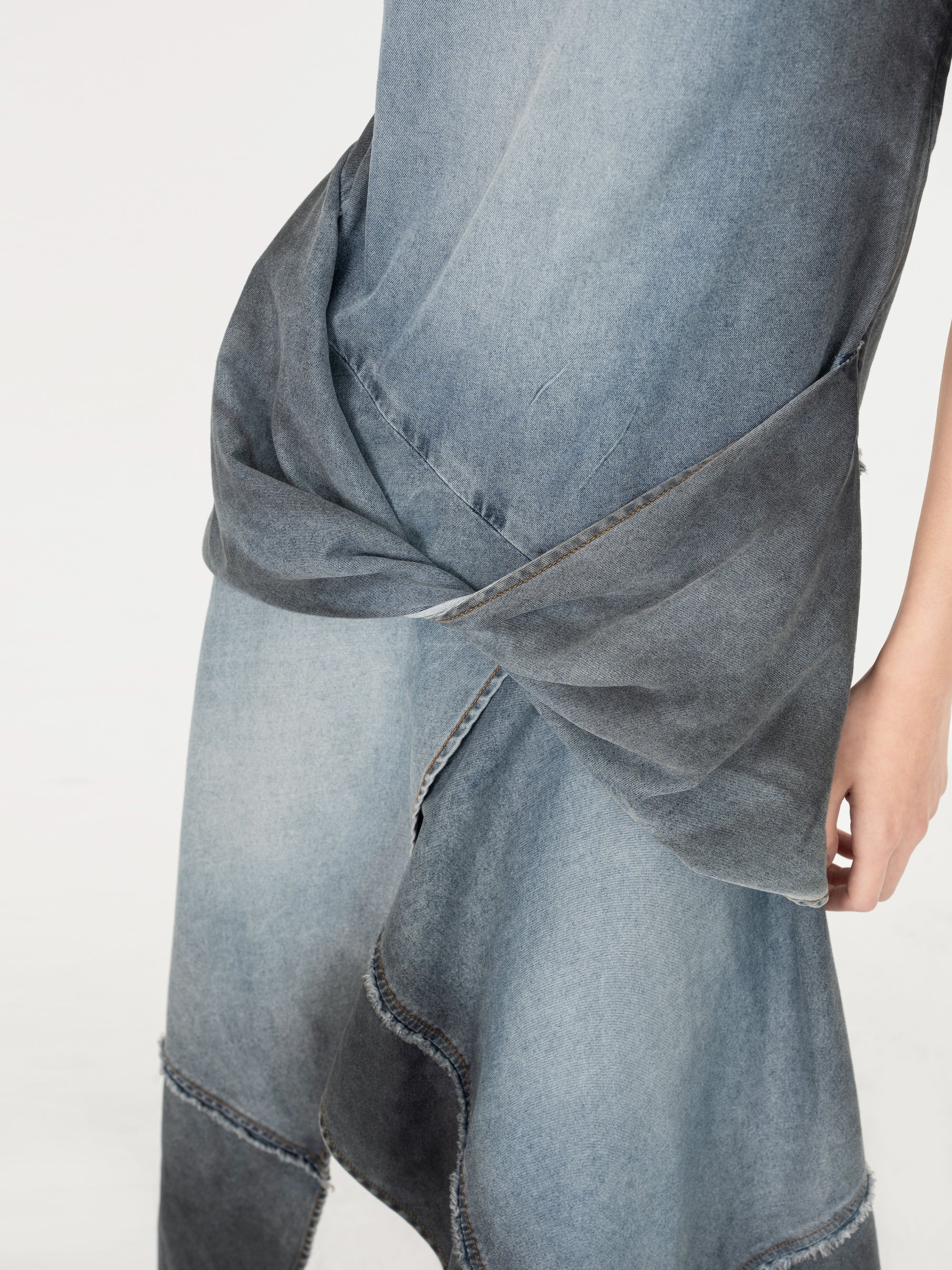 INDIGO GRADIENT DENIM DRESS - Feng Chen Wang
