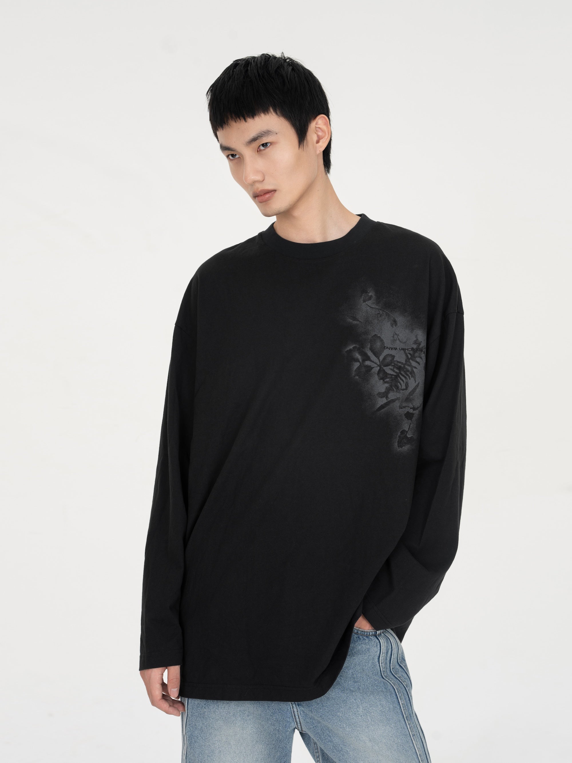 SPRAY PAINTED PLANTS DYE TEE