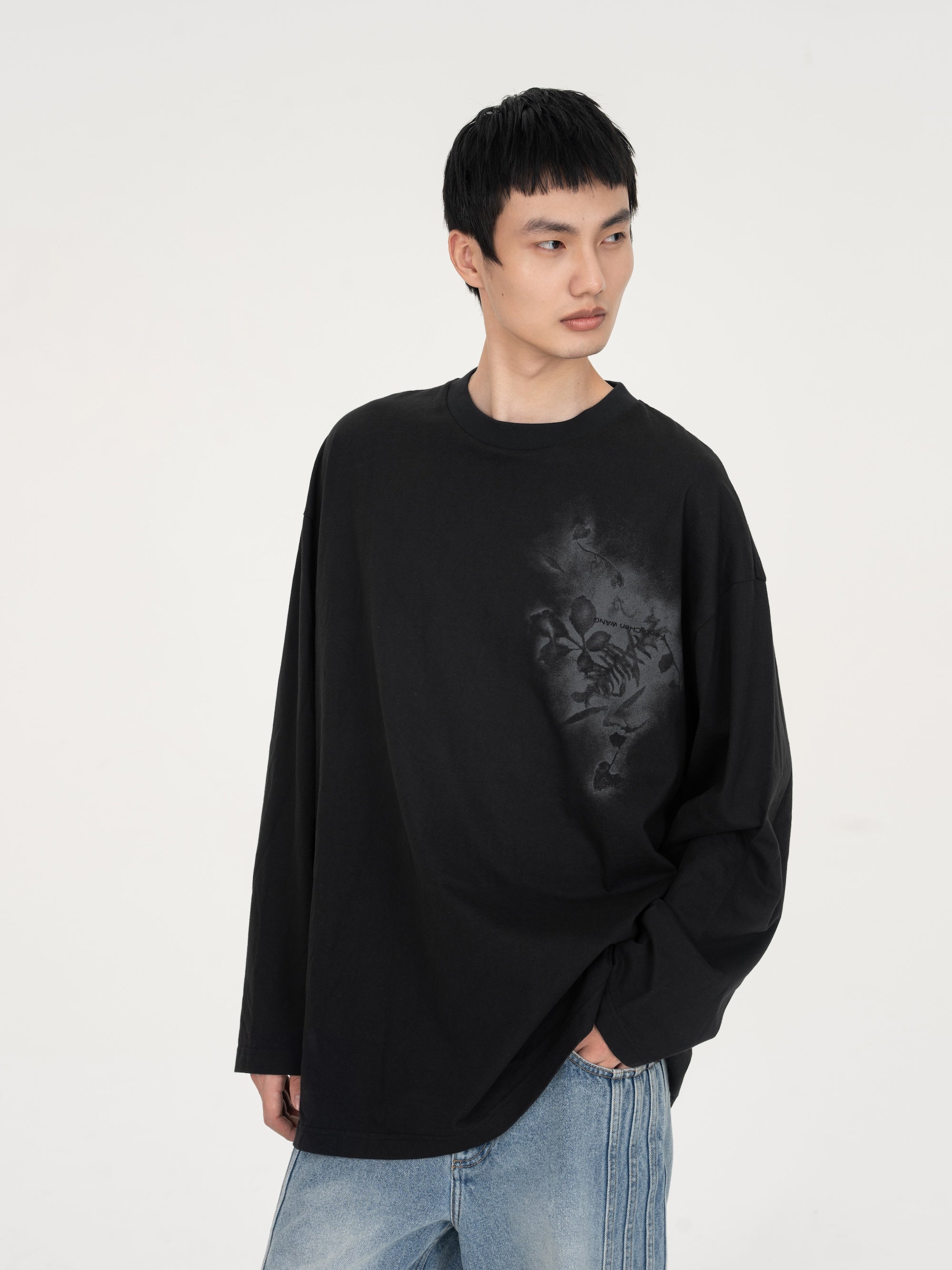 SPRAY PAINTED PLANTS DYE TEE