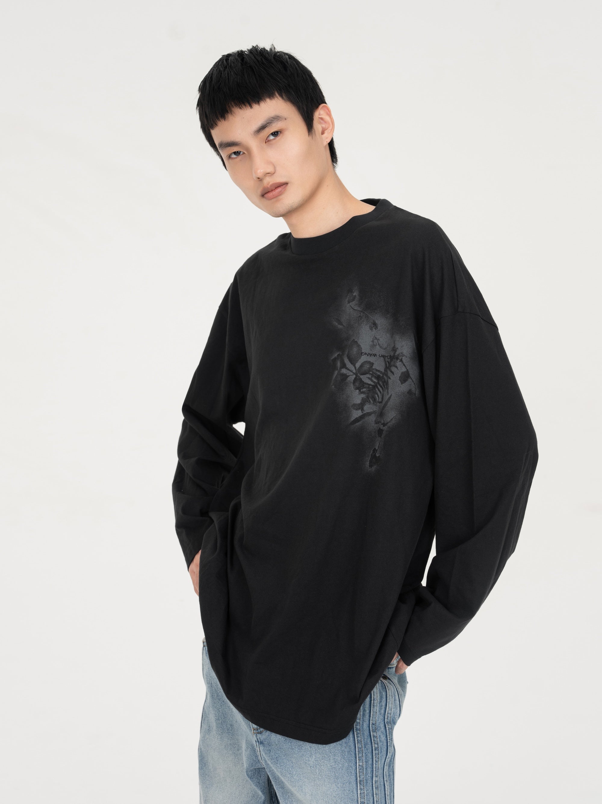 SPRAY PAINTED PLANTS DYE TEE