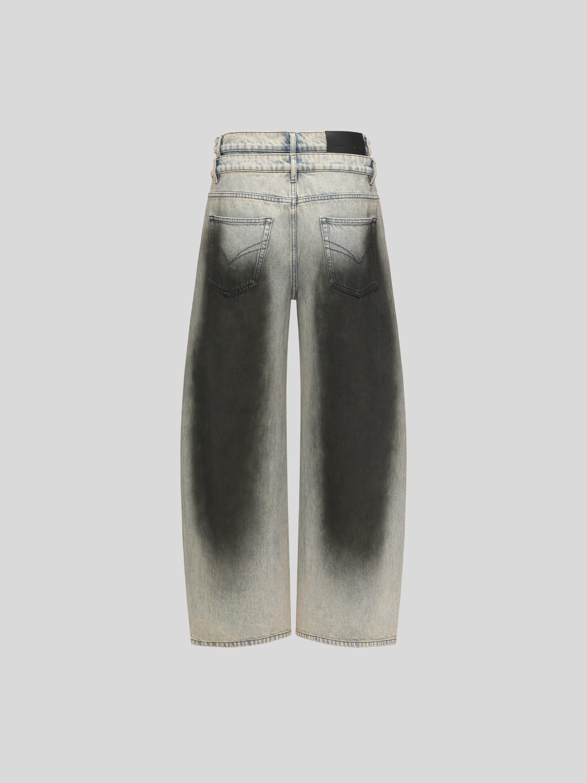 BLUE-TO-BLACK VINTAGE OMBRE JEANS