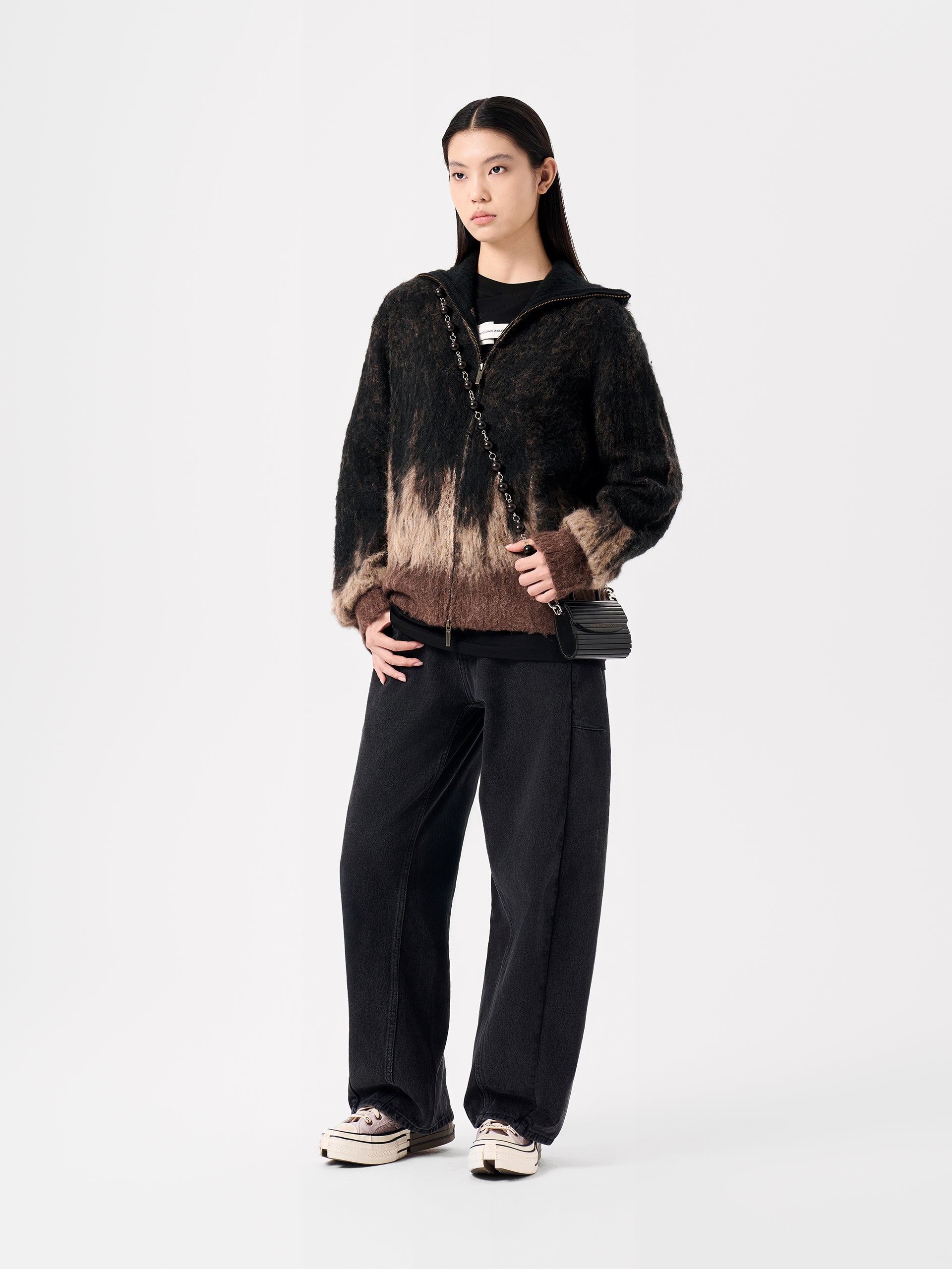BLACK AND BROWN JACQUARD KNIT ZIP-UP CARDIGAN