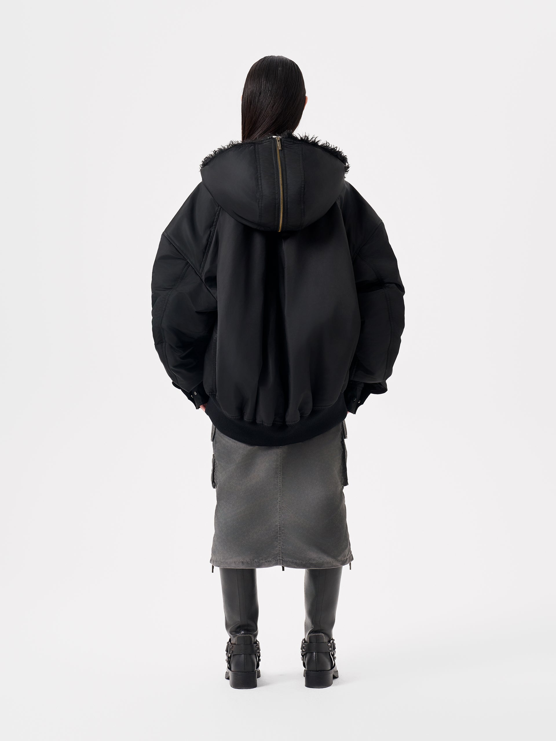 BLACK NOTCHED COLLAR OVERSIZE-FIT PUFFER JACKET