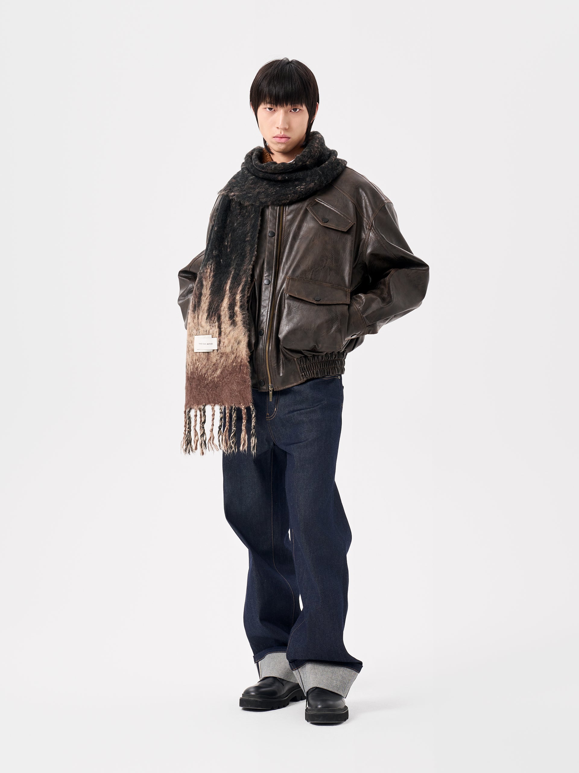 BLACK AND BROWN GRADIENT JACQUARD SCARF