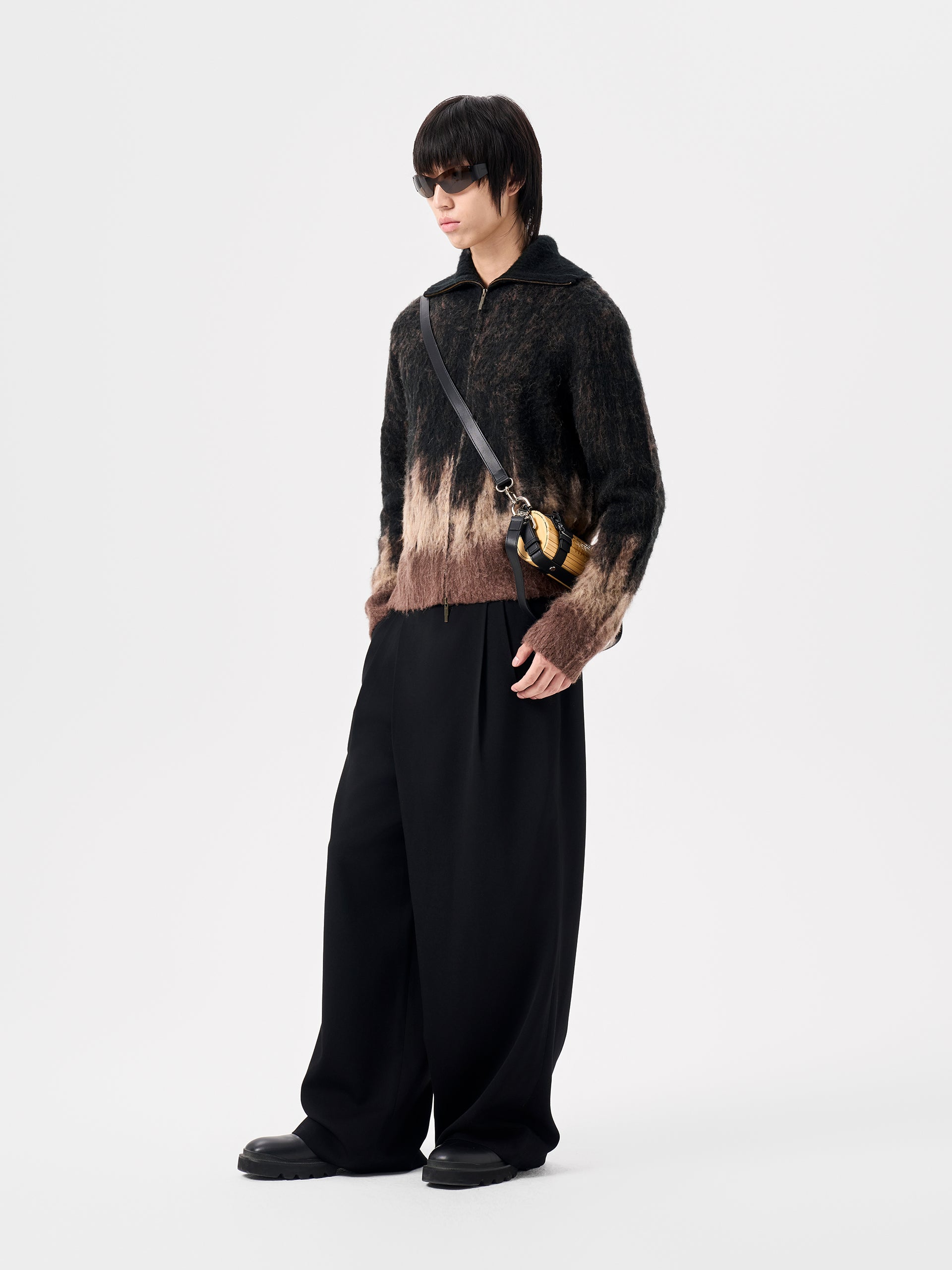 BLACK AND BROWN JACQUARD KNIT ZIP-UP CARDIGAN
