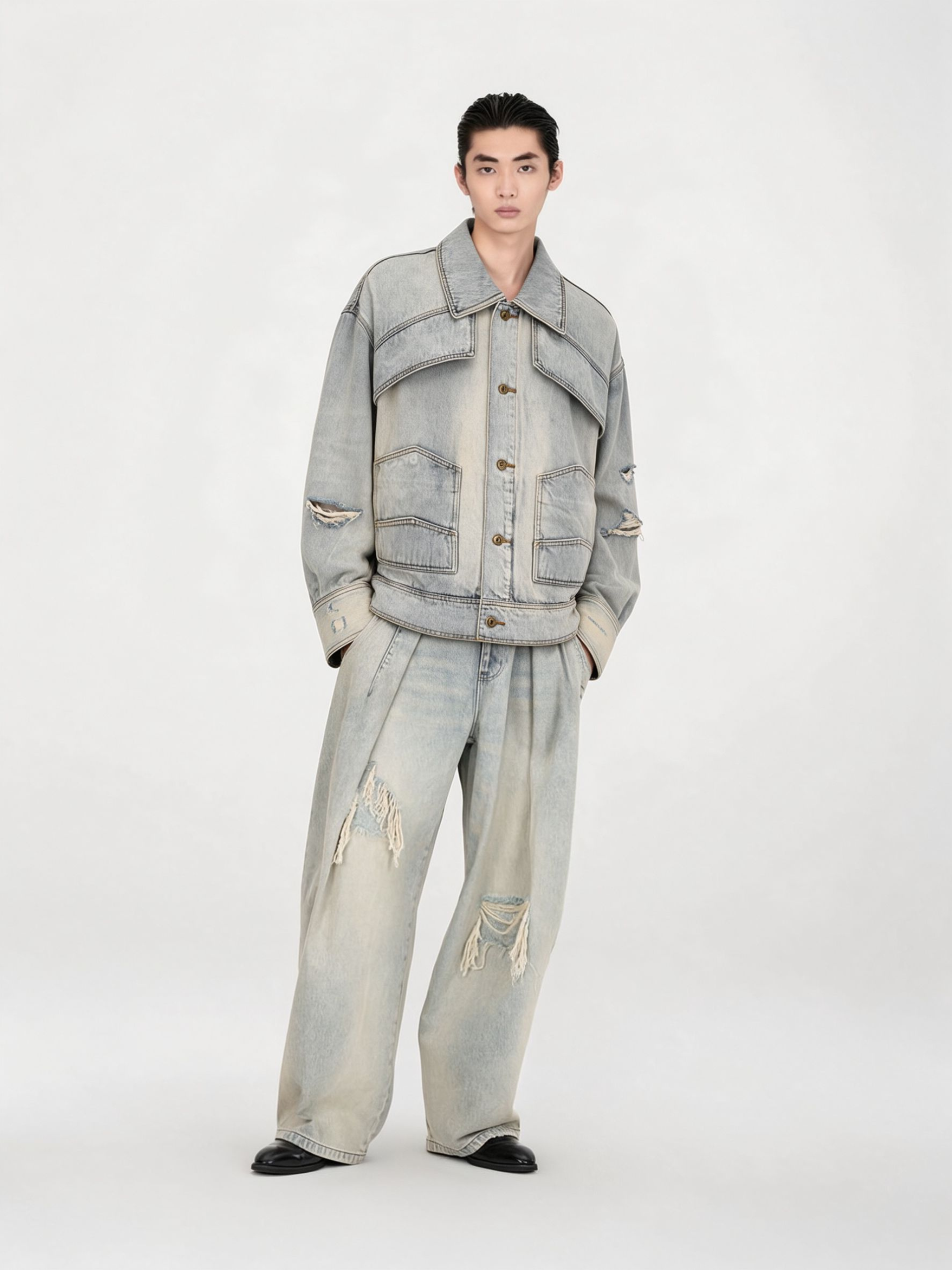 LIGHT BLUE INVERTED-CONSTRUCTION DISTRESSED DENIM JACKET