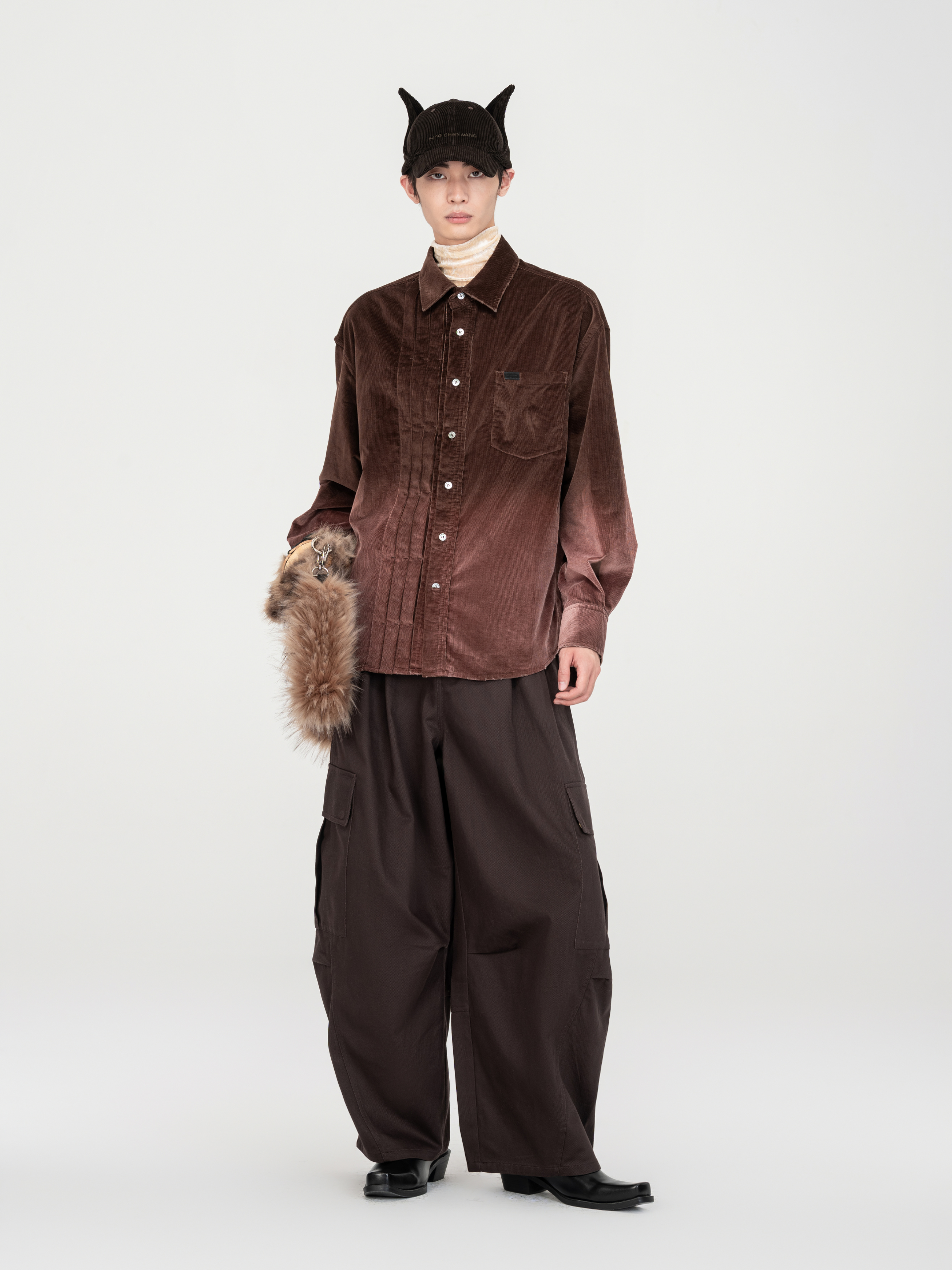 BROWN FINE CORDUROY GRADIENT-WASHED SHIRT
