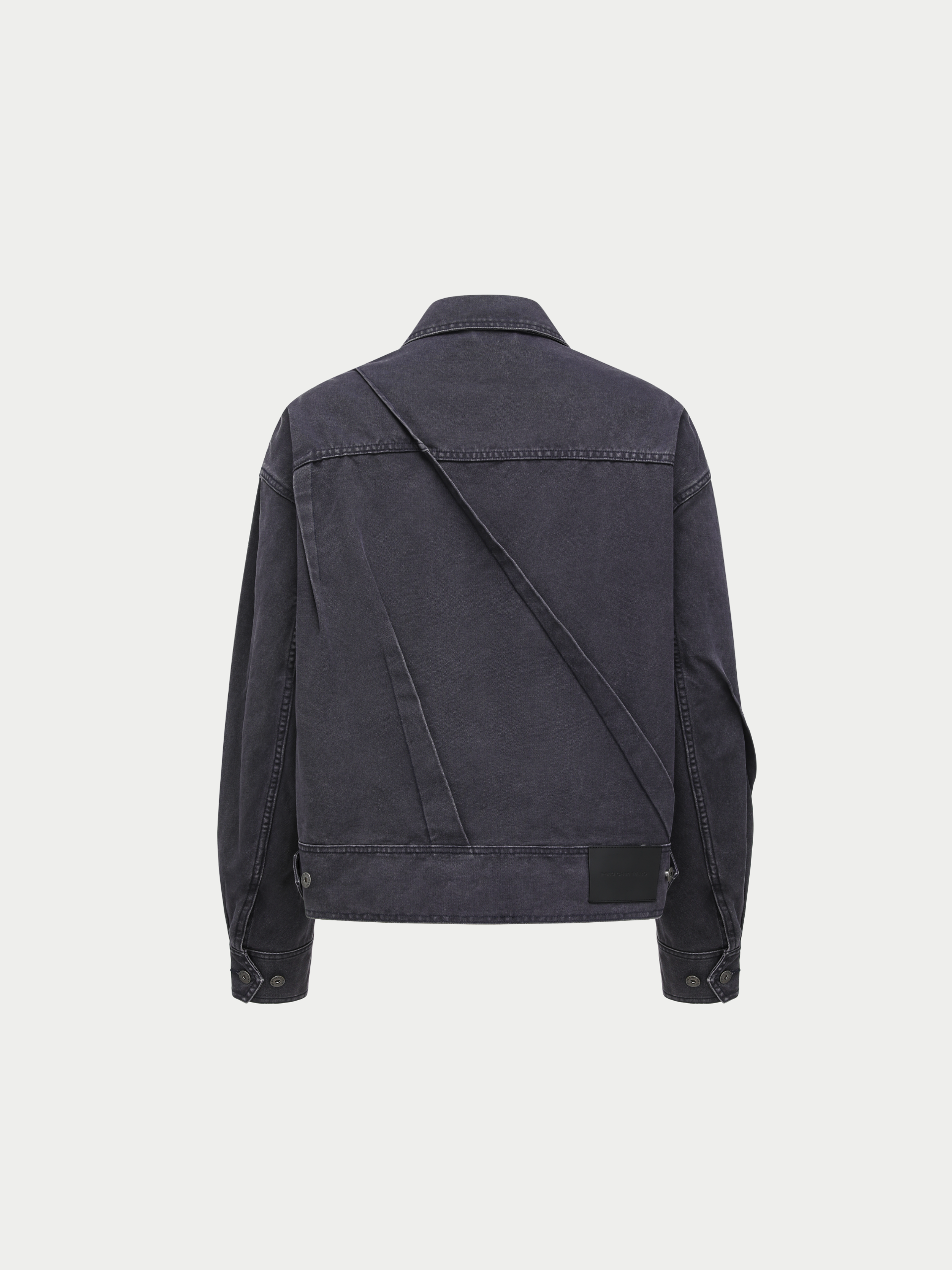 WASHED PLEATED DENIM JACKET