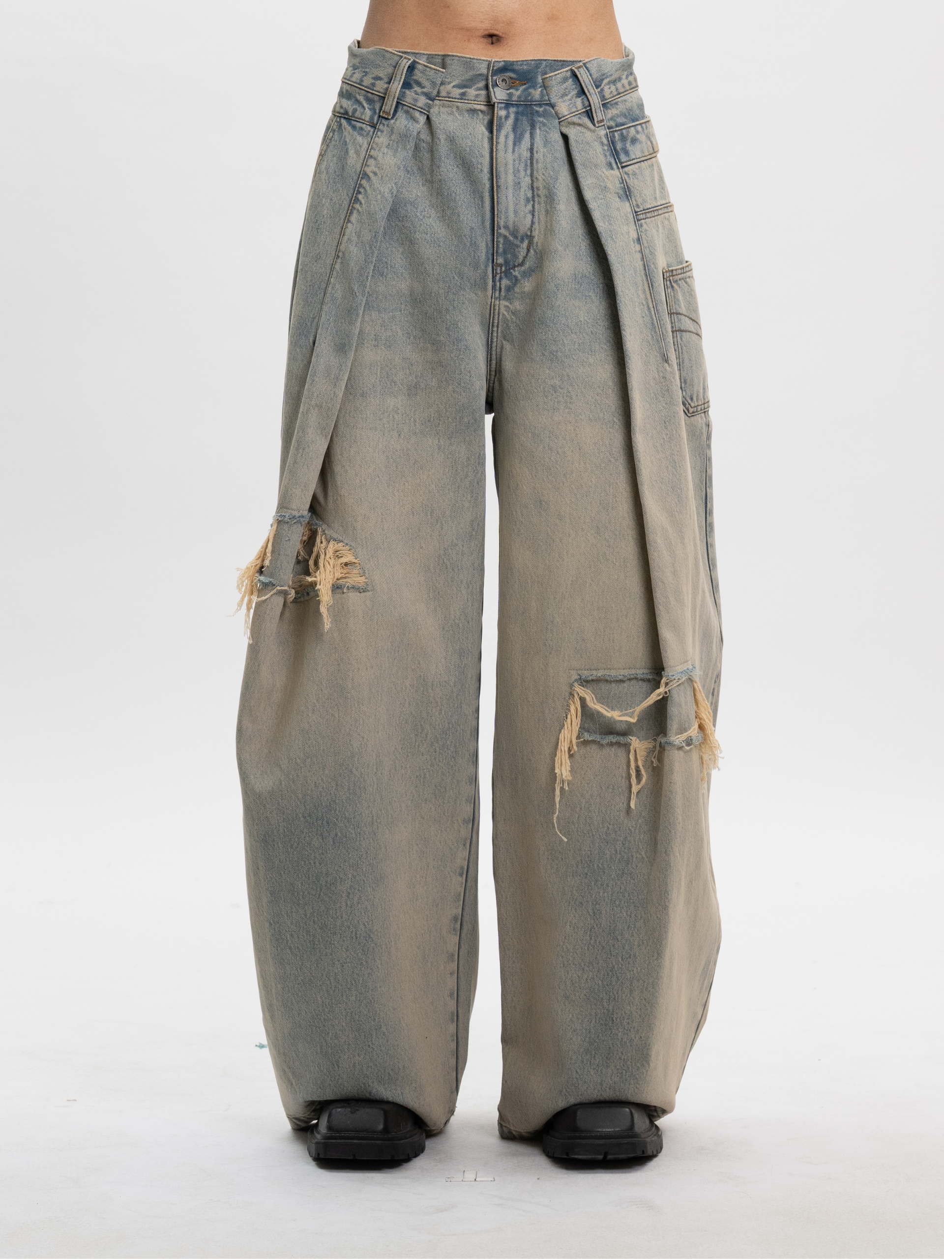 LIGHT BLUE WASHED DECONSTRUCTED DENIM PANTS