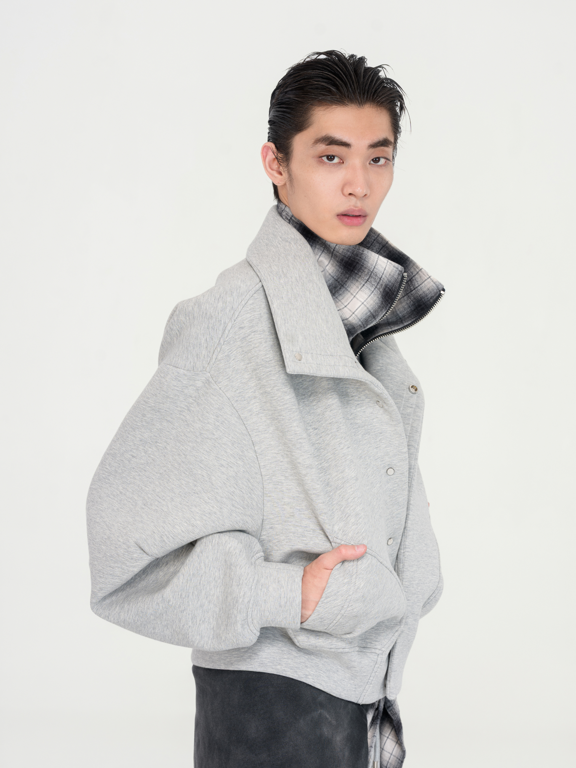 GREY SCUBA KNIT JACKET