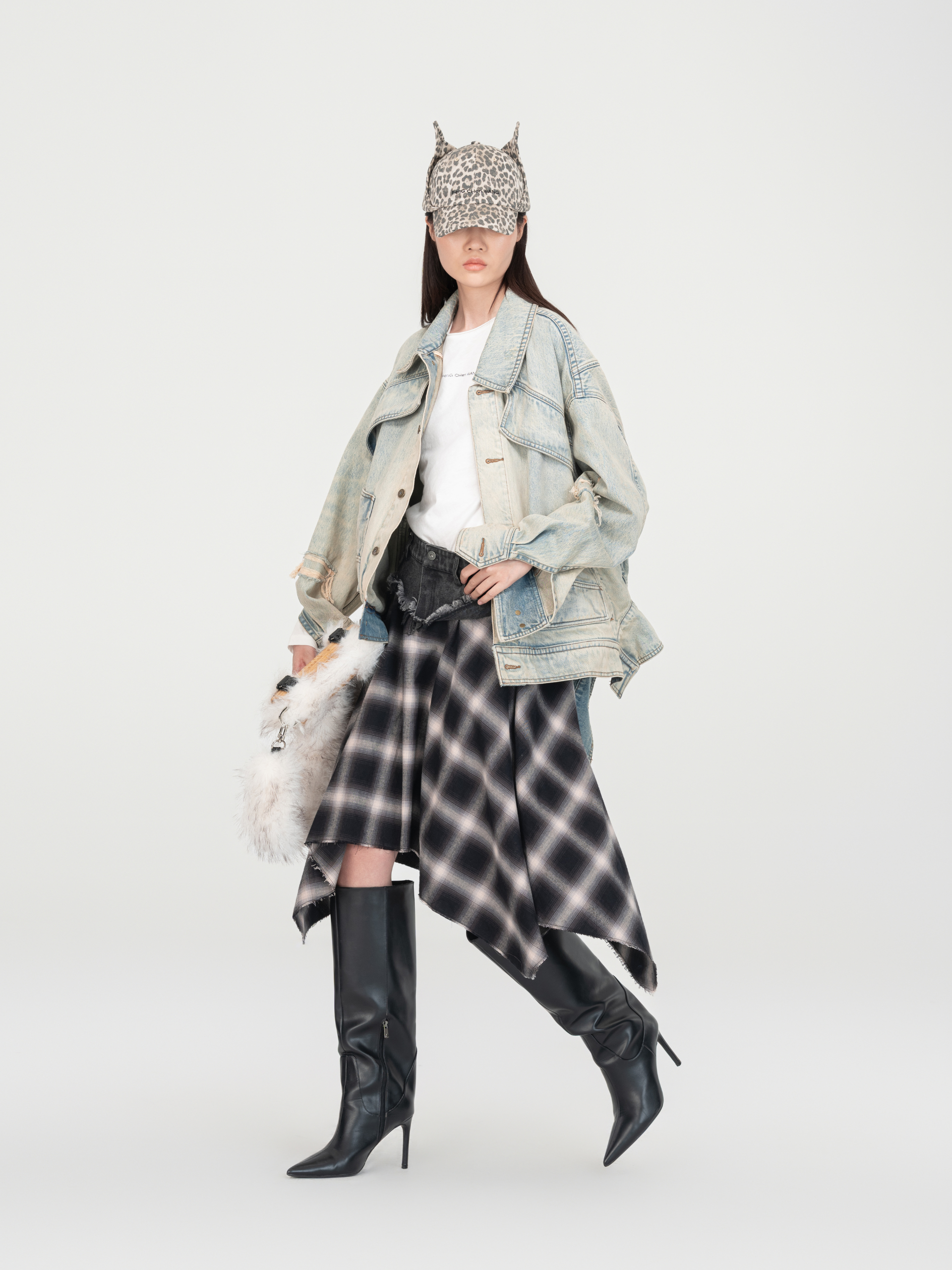 LIGHT BLUE INVERTED-CONSTRUCTION DISTRESSED DENIM JACKET