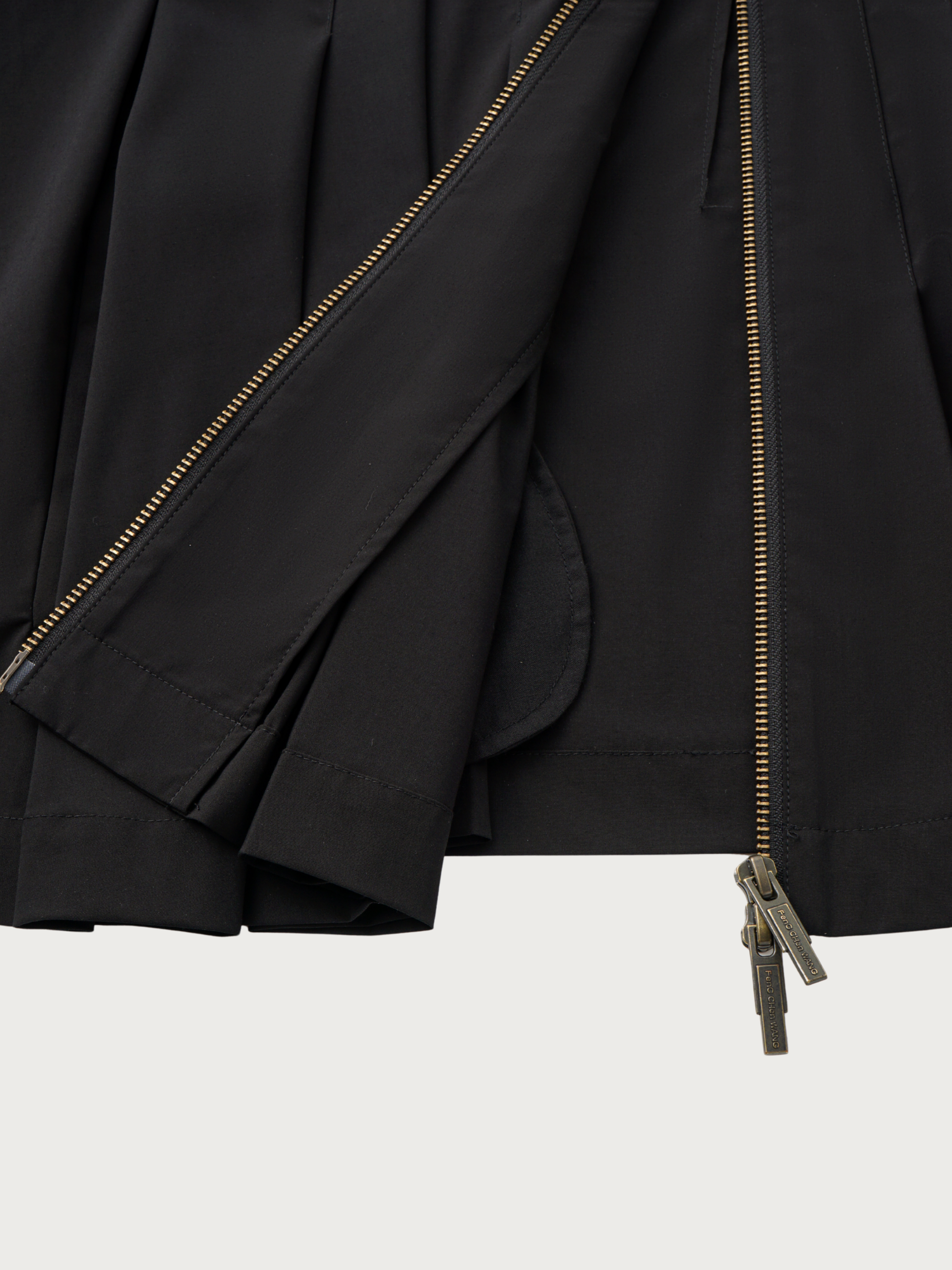 PLEATED SHIRT JACKET