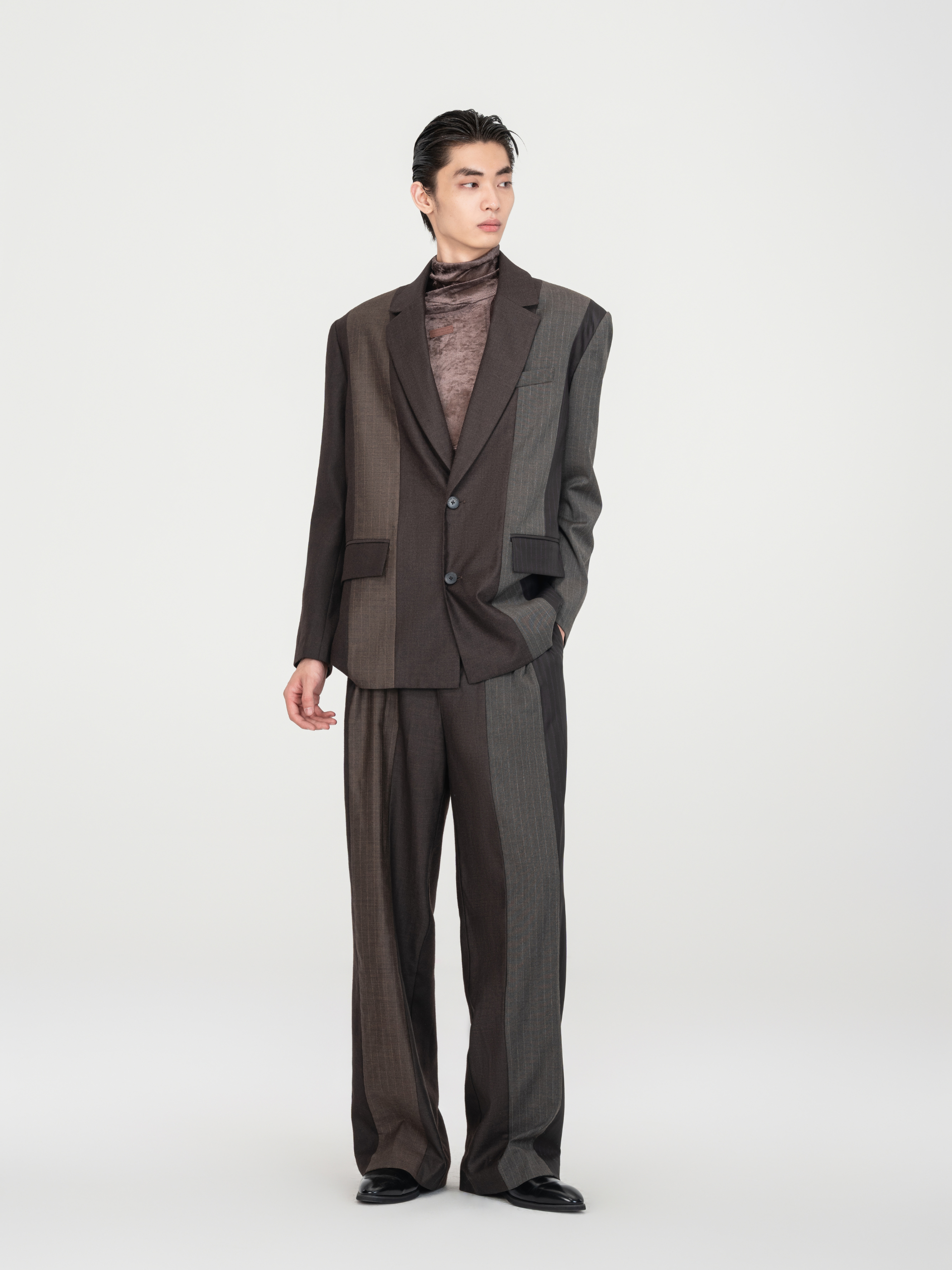 BROWN STRIPED AND SOLID PANELED BLAZER