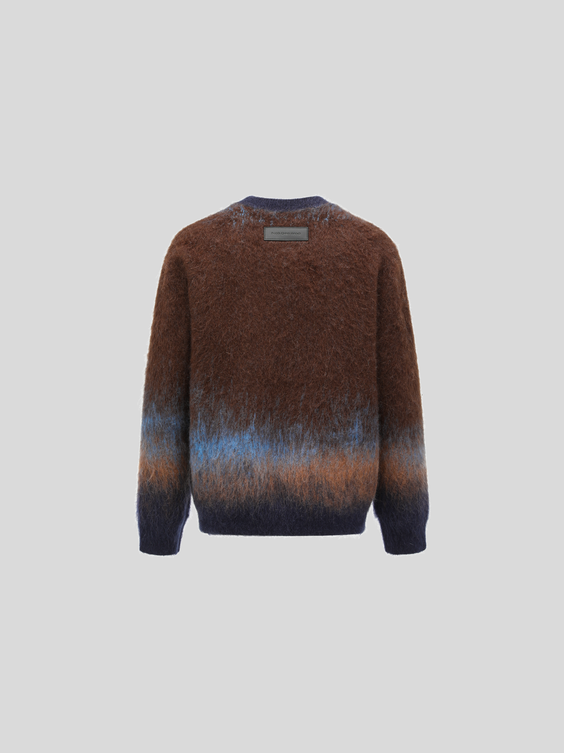 BROWN-TO-BLUE GRADIENT SWEATER