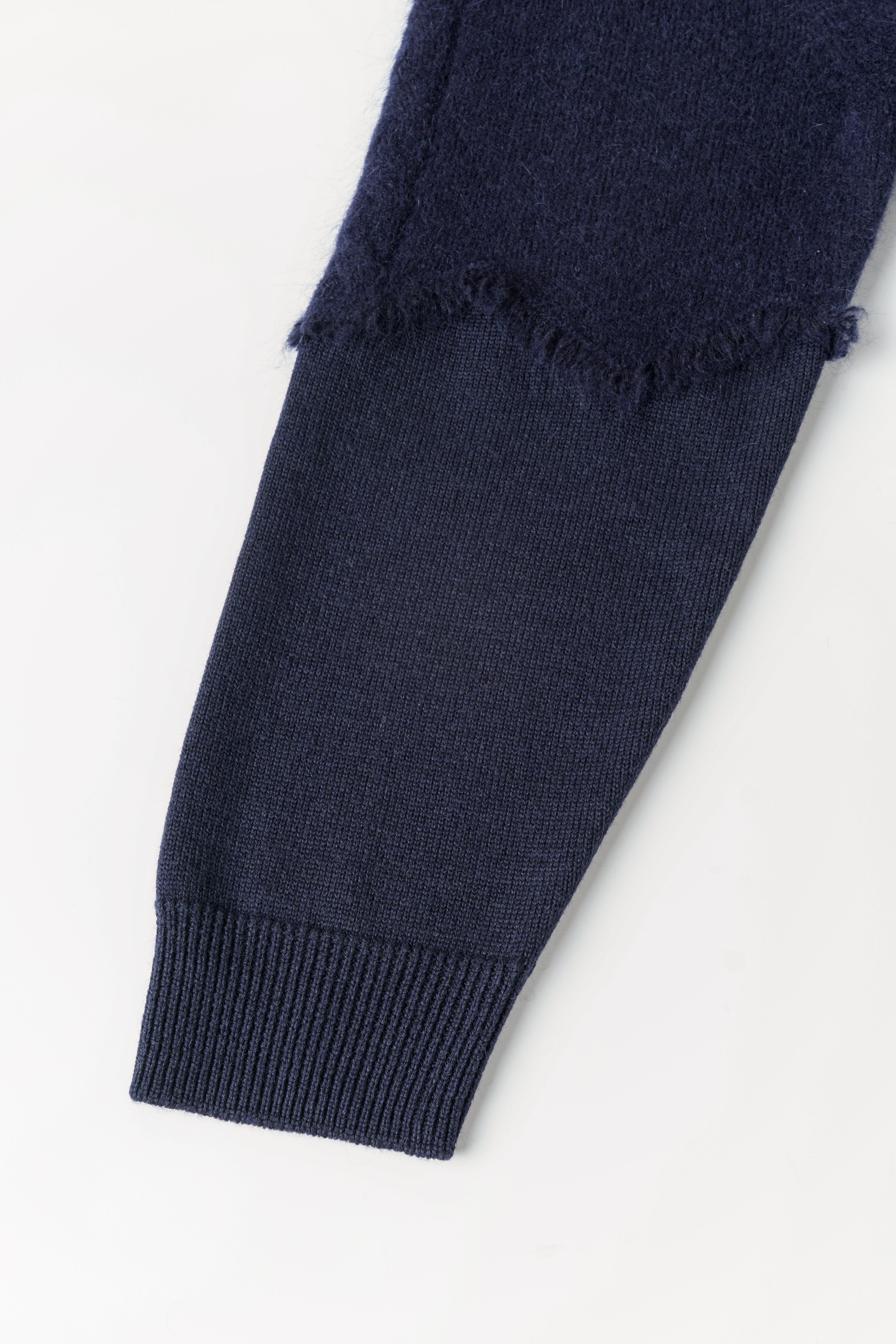 CABLE-KNIT POLO SHIRT WITH RAW HEM AND PATCHWORK