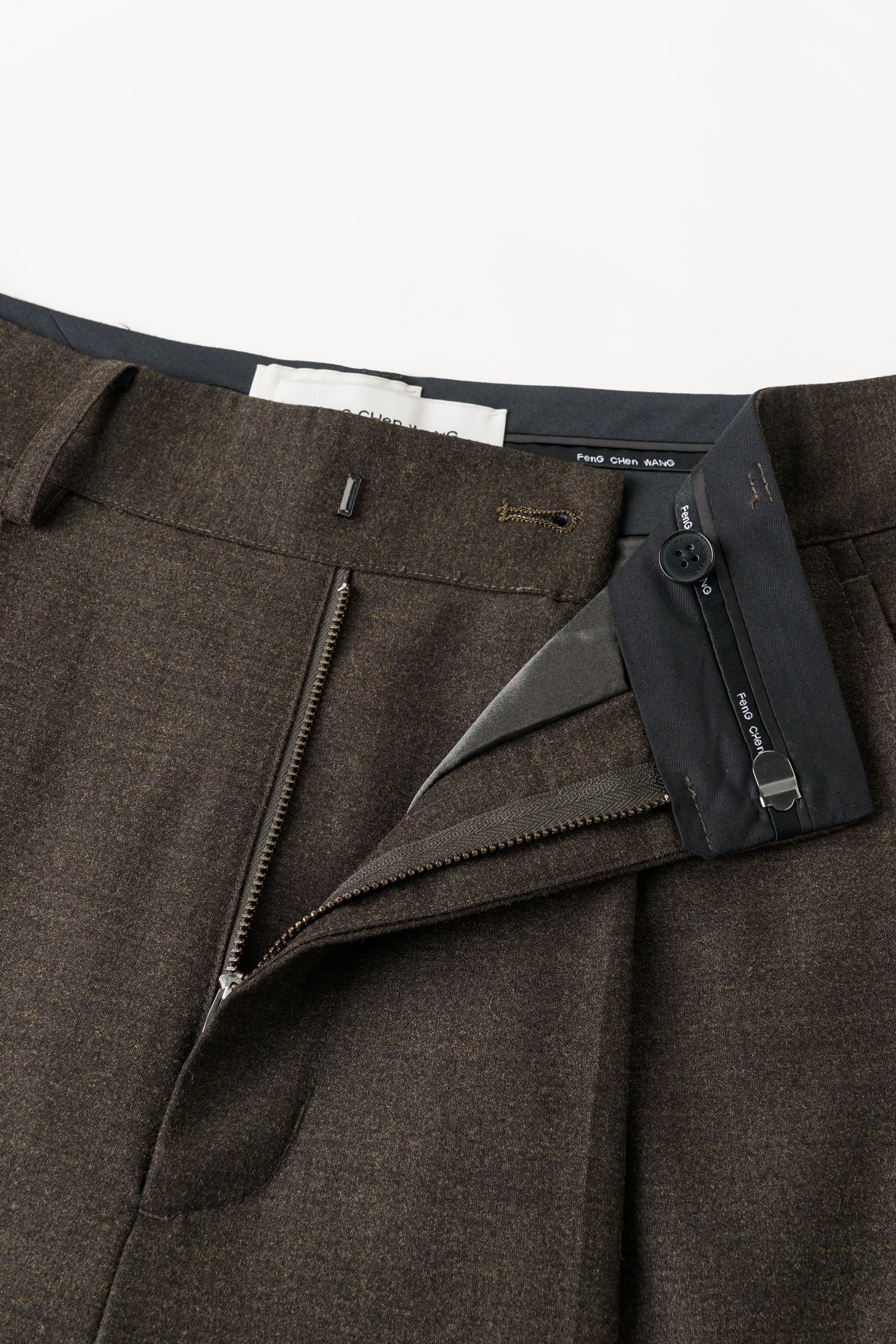 FOLDING TROUSERS