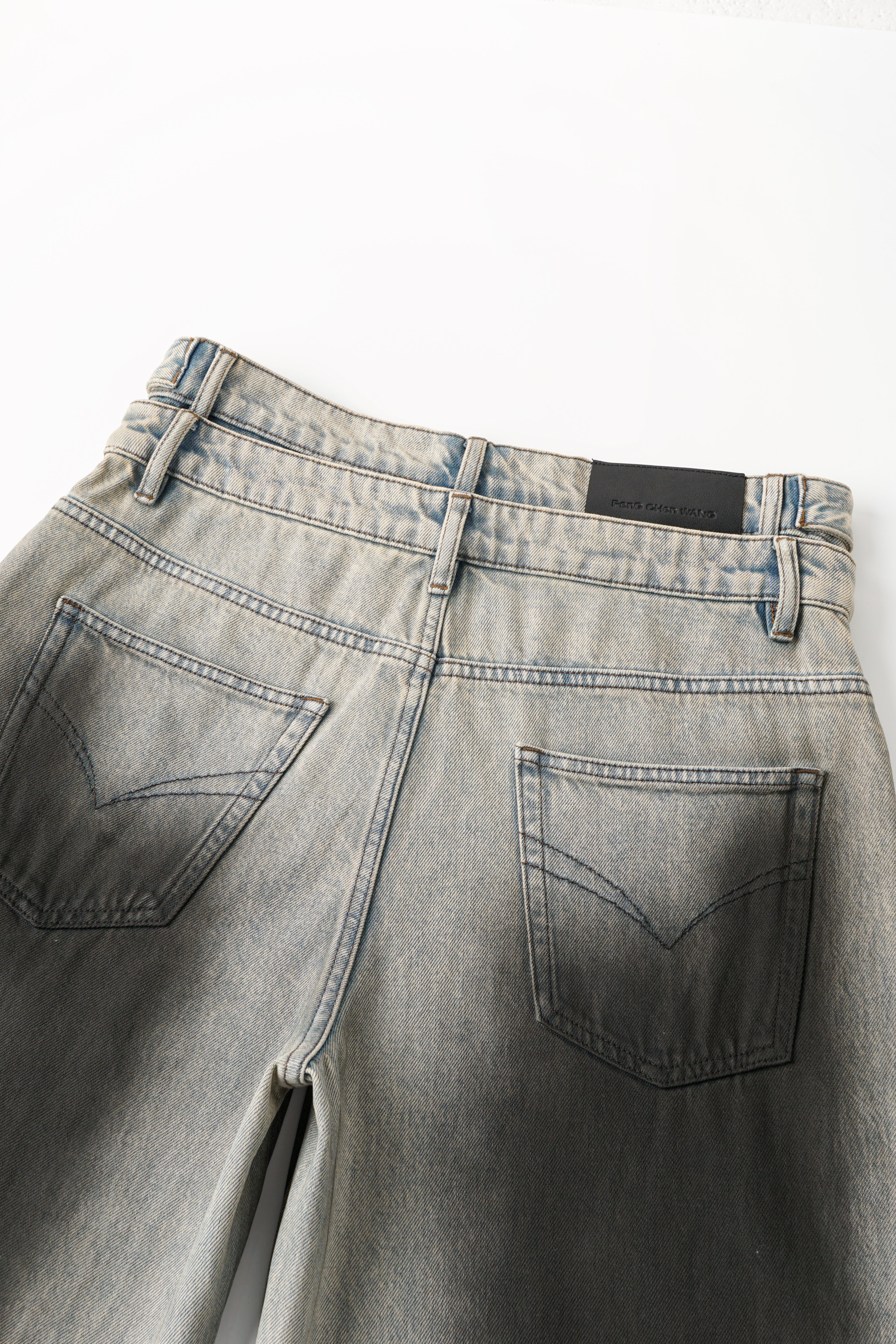 BLUE-TO-BLACK VINTAGE OMBRE JEANS