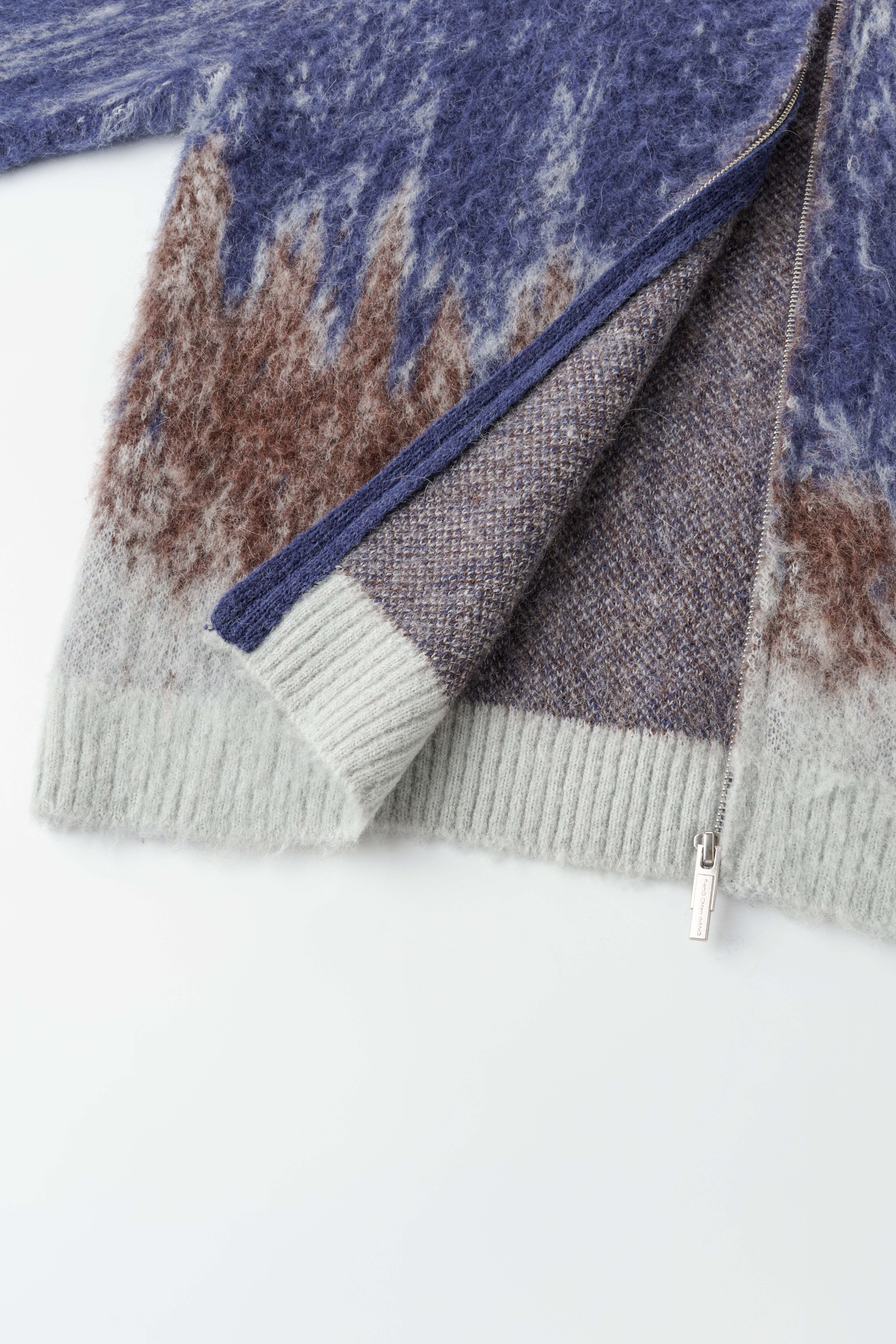 BLUE-TO-BROWN GRADIENT CARDIGAN - Feng Chen Wang