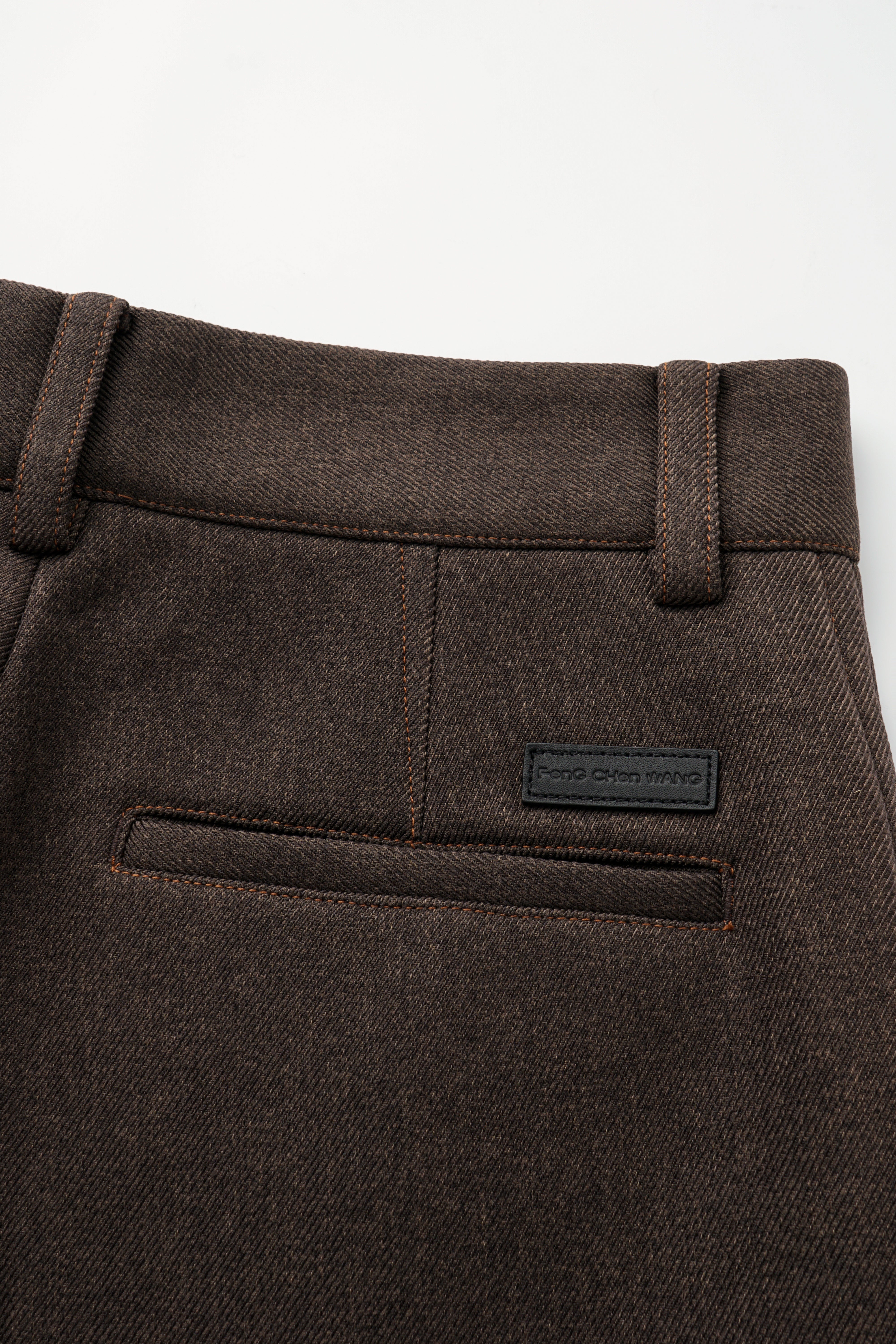 CASUAL STRAIGHT-LEG TROUSERS