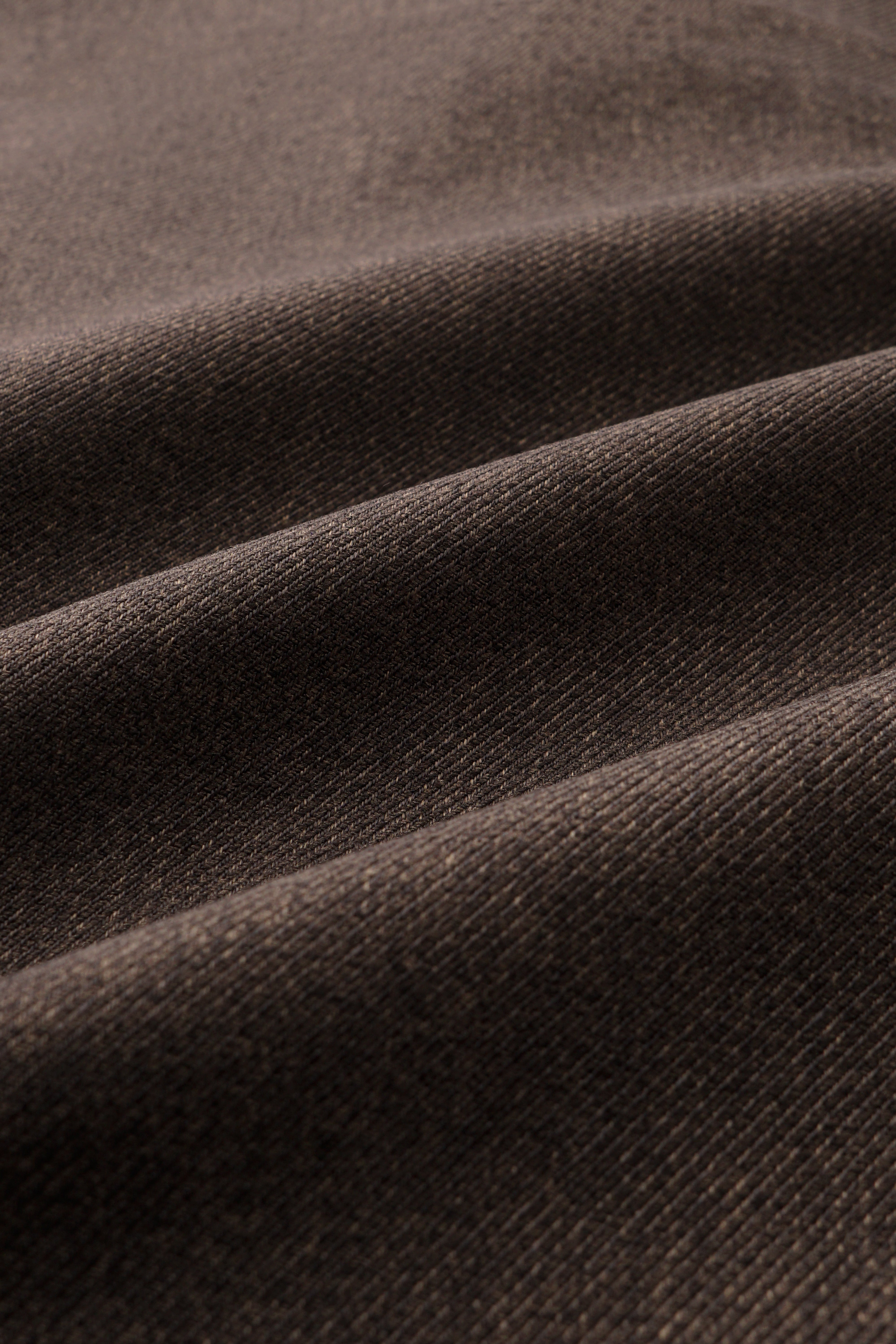 CASUAL STRAIGHT-LEG TROUSERS