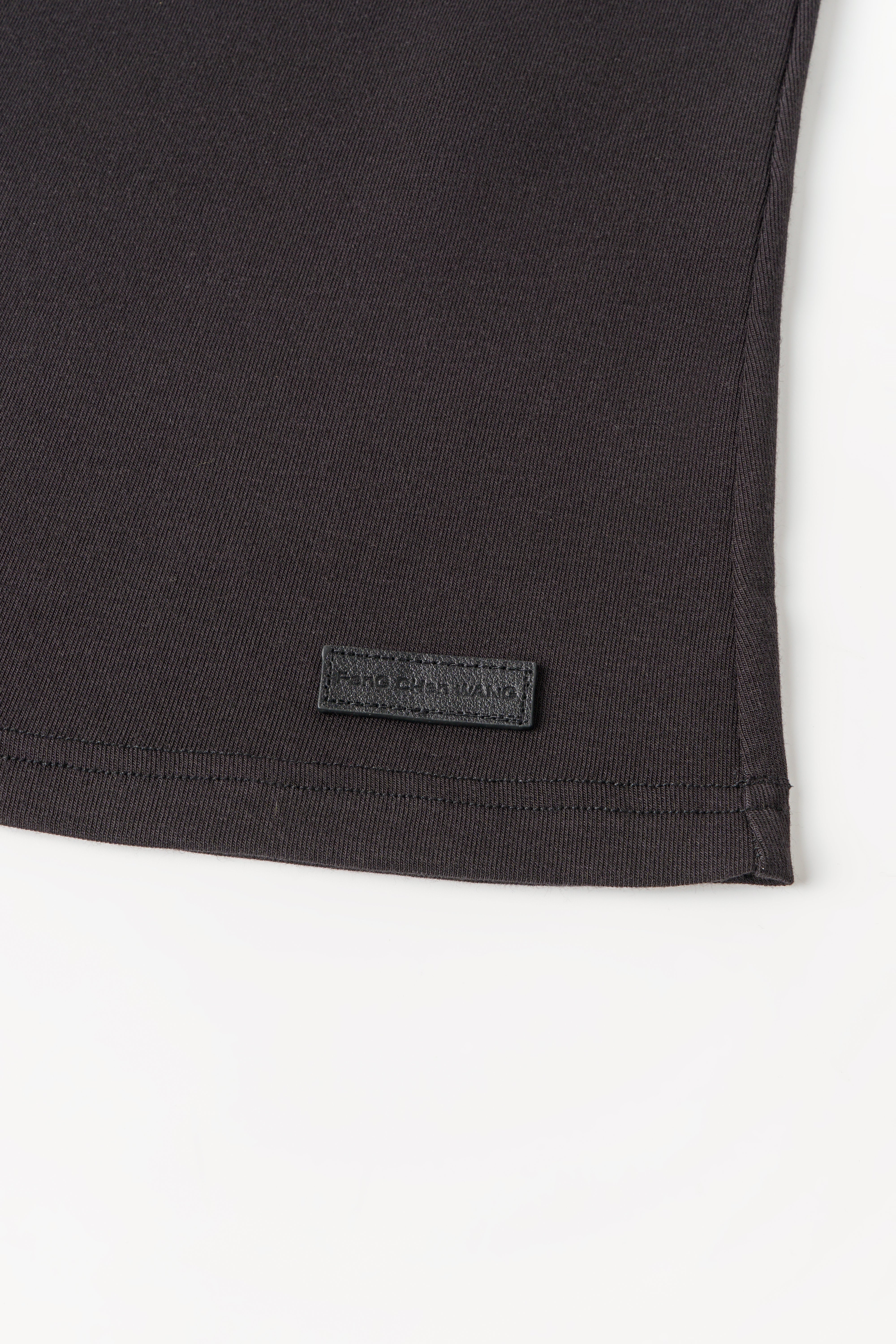 BLACK ONE-SHOULDER BASE TOP
