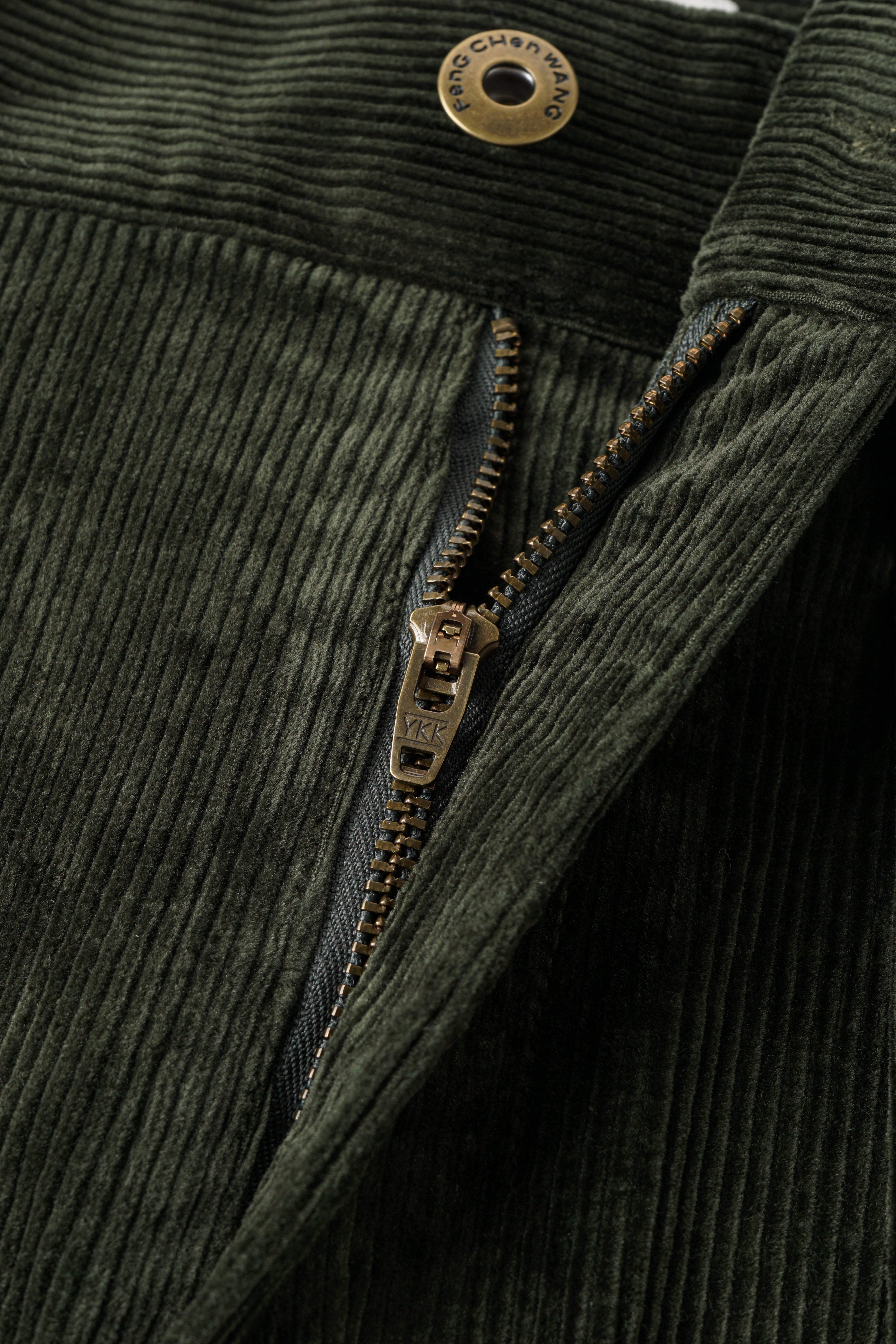 GREEN WASHED CORDUROY DECONSTRUCTED PANTS
