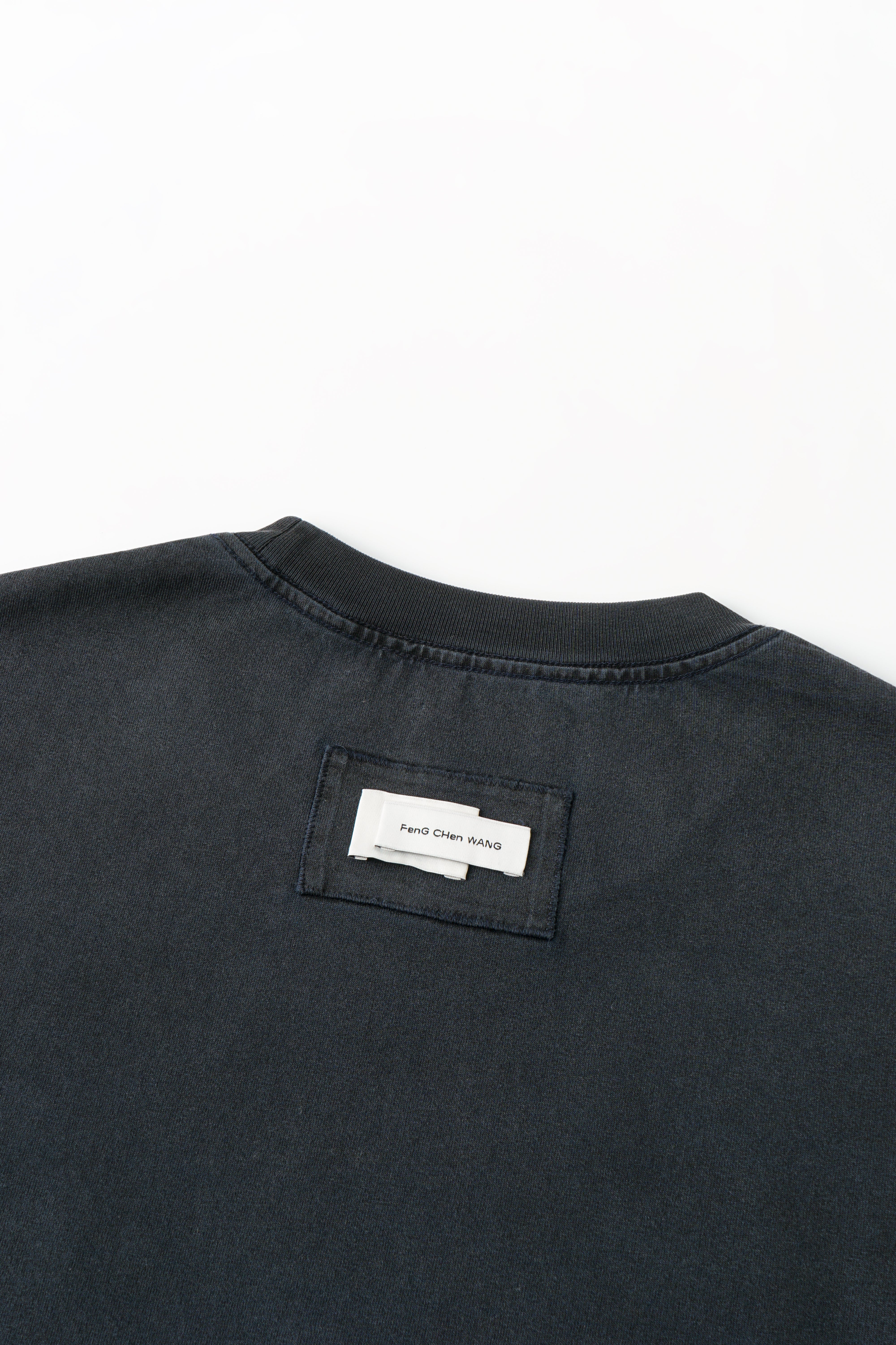 DARK NAVY WASHED BLACK-SPRAY LONG-SLEEVE T-SHIRT