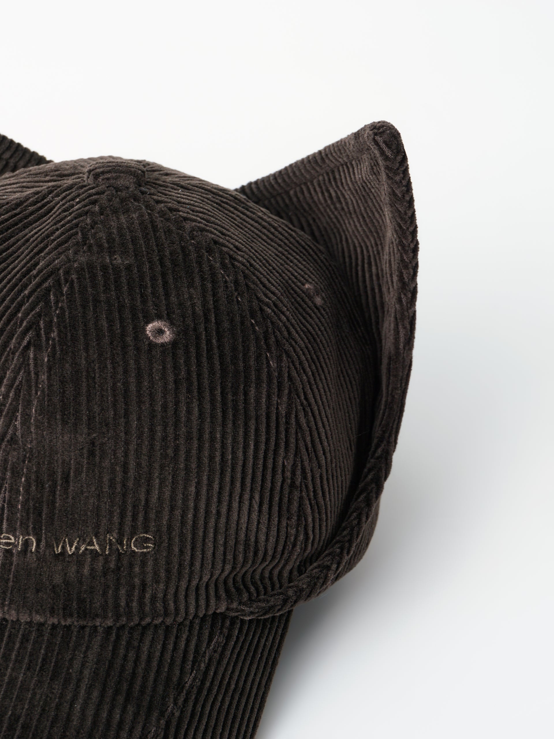 BROWN CORDUROY CAT-EAR CAP