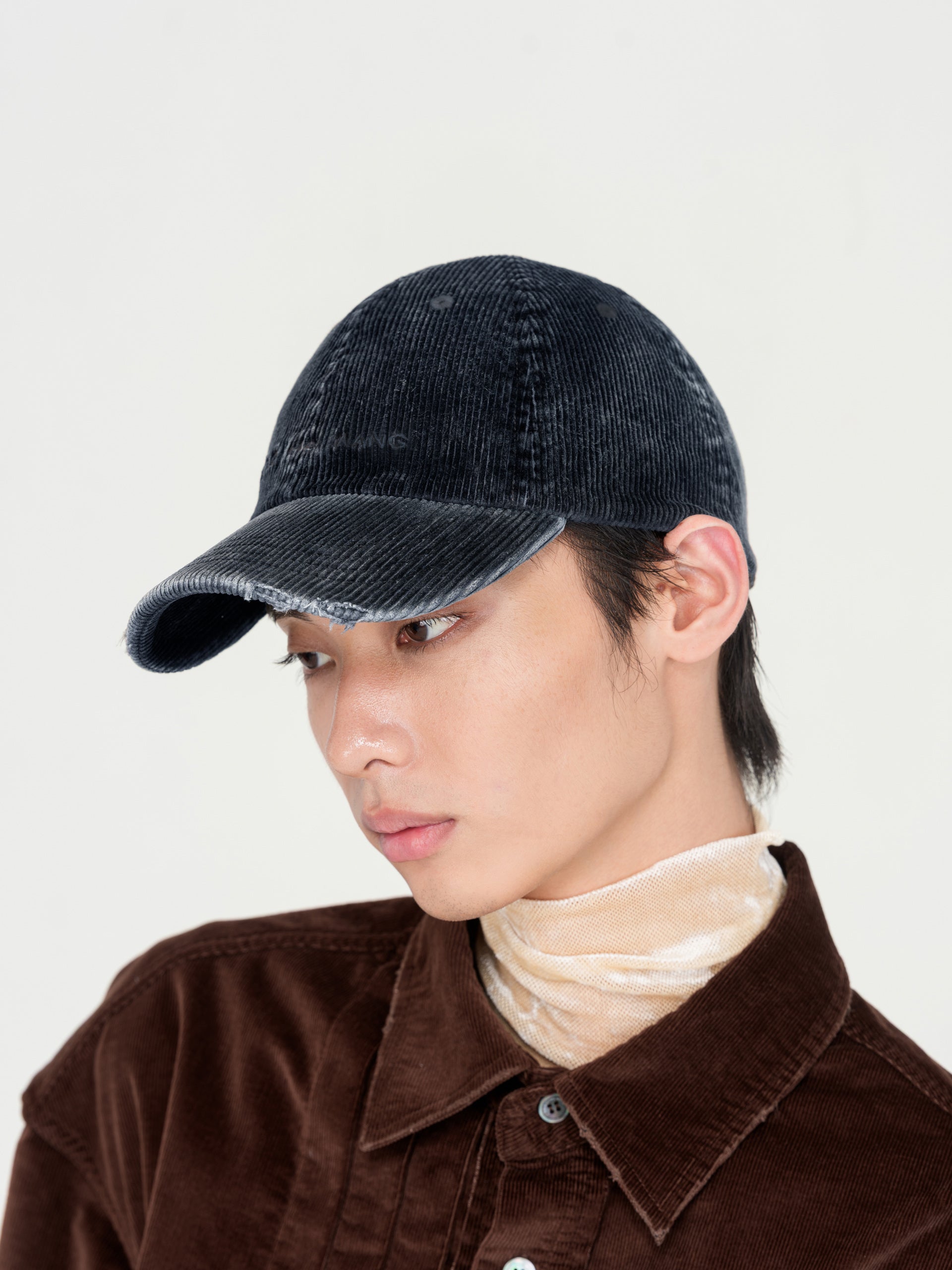 BLUE WASHED CORDUROY BASEBALL CAP