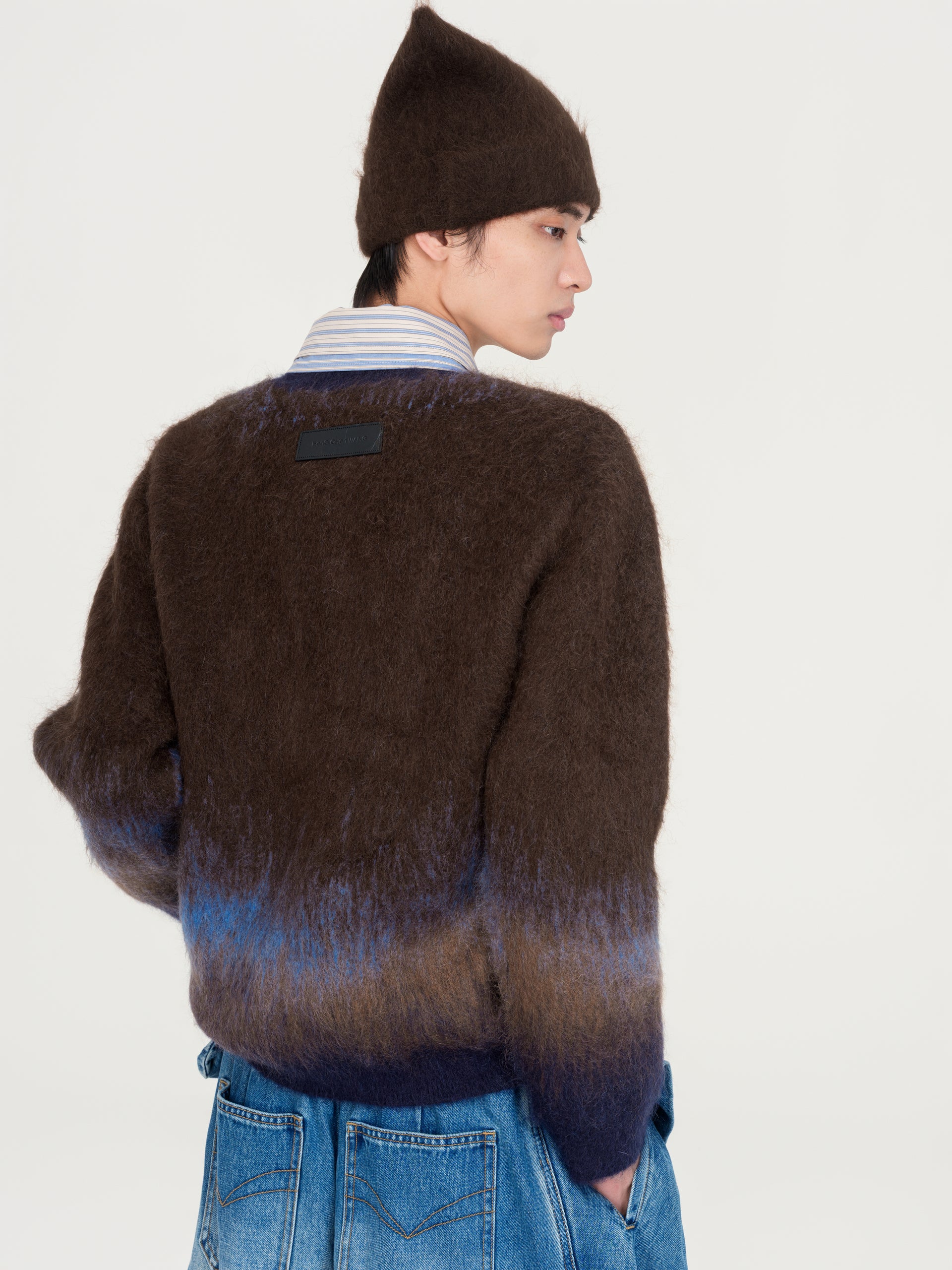 BROWN-TO-BLUE GRADIENT SWEATER