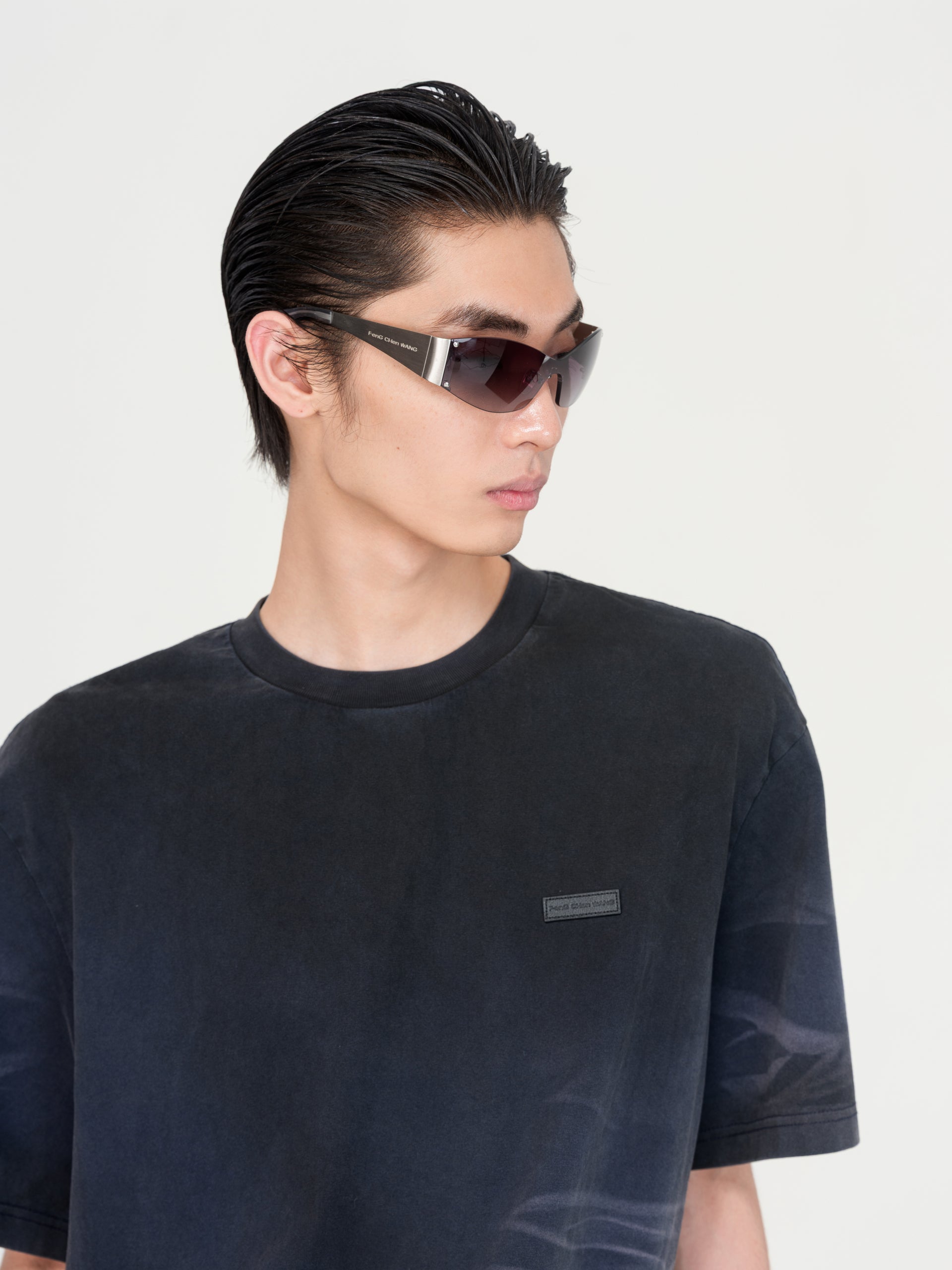 DARK NAVY WASHED SPRAY-DYED T-SHIRT