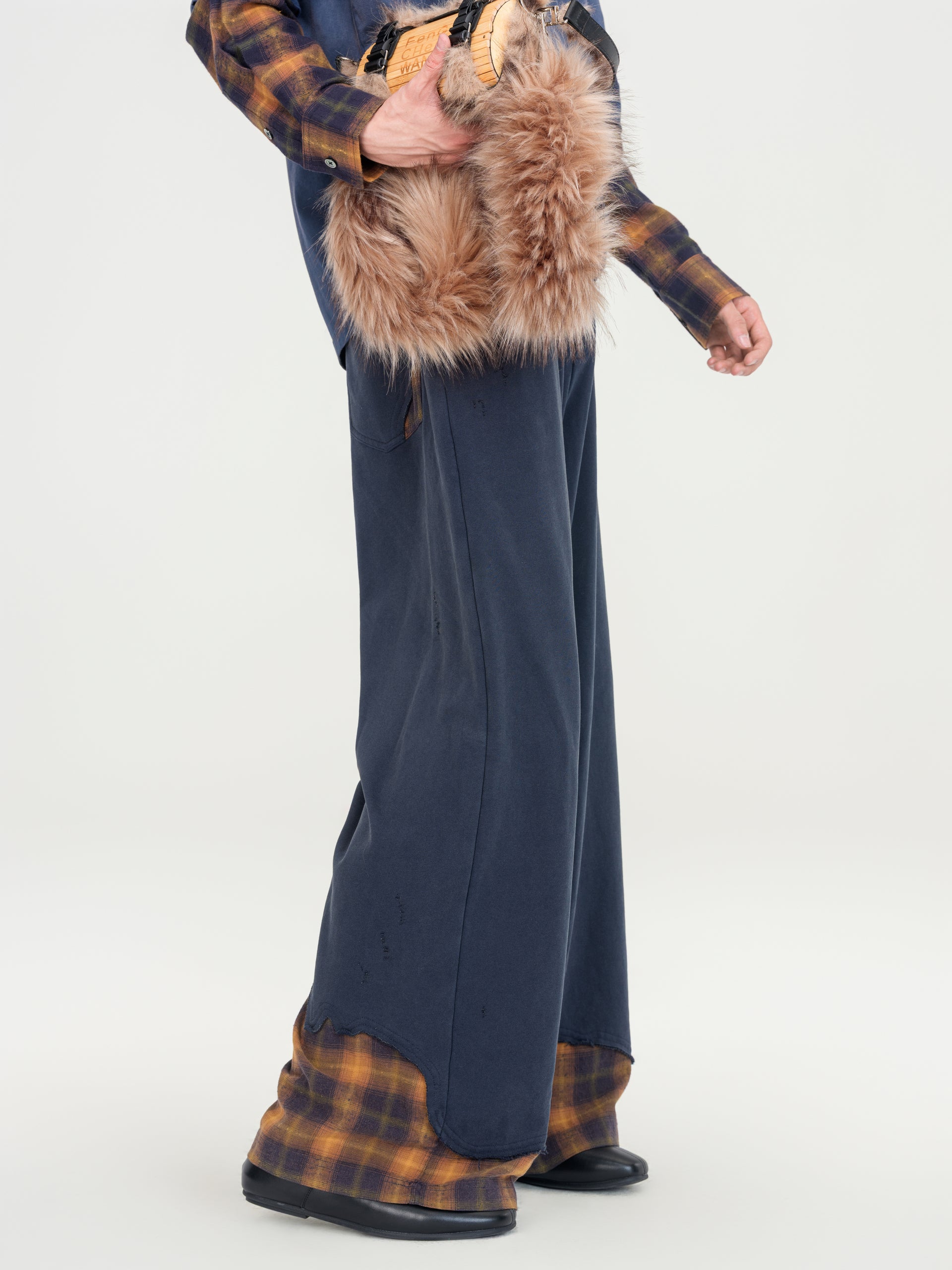 NAVY PLAID-PANEL PANTS
