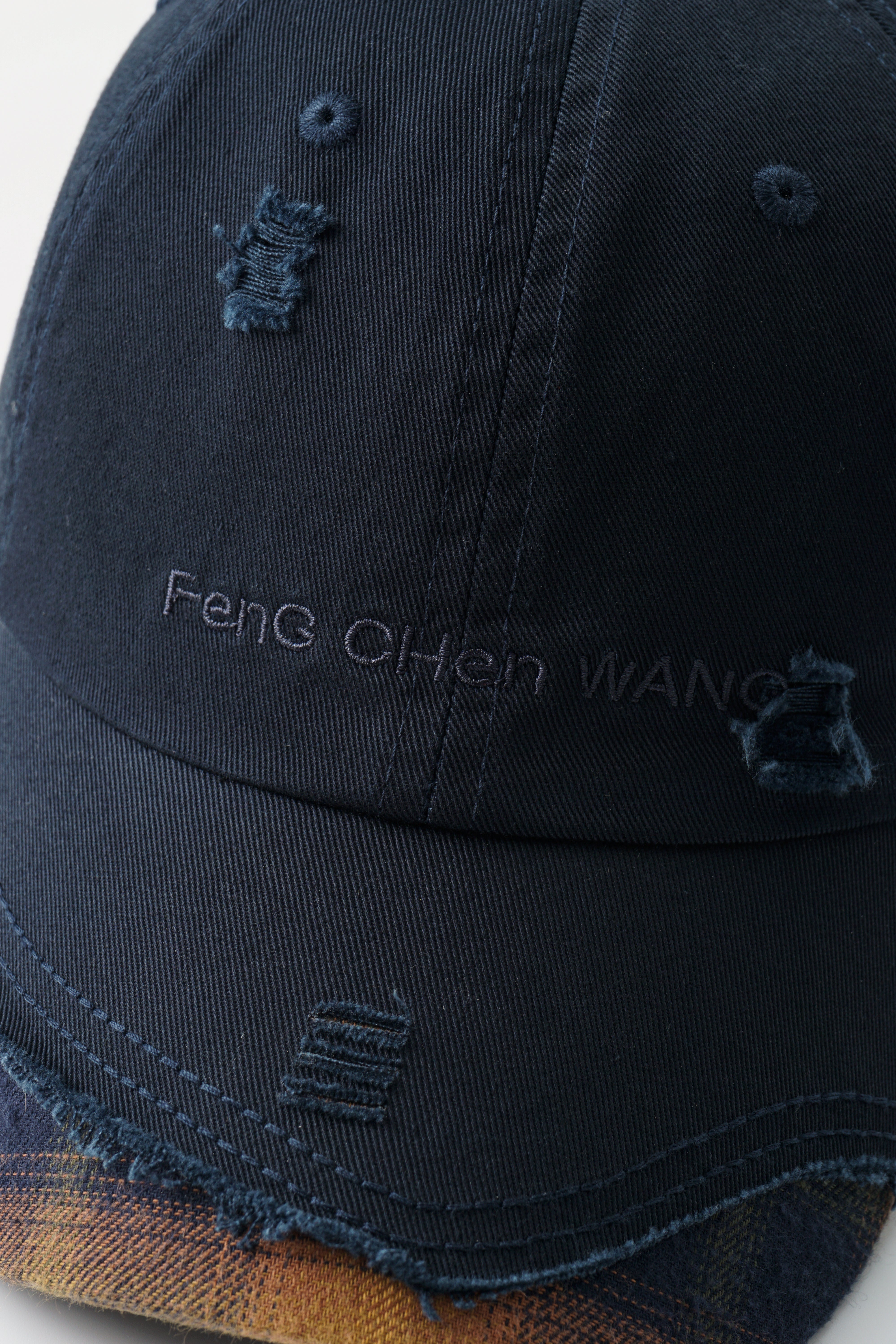 NAVY PLAID-PANEL BASEBALL CAP