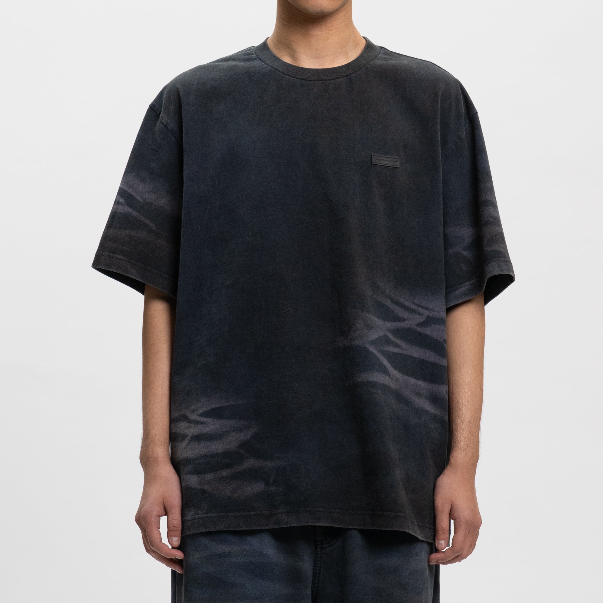DARK NAVY WASHED SPRAY-DYED T-SHIRT