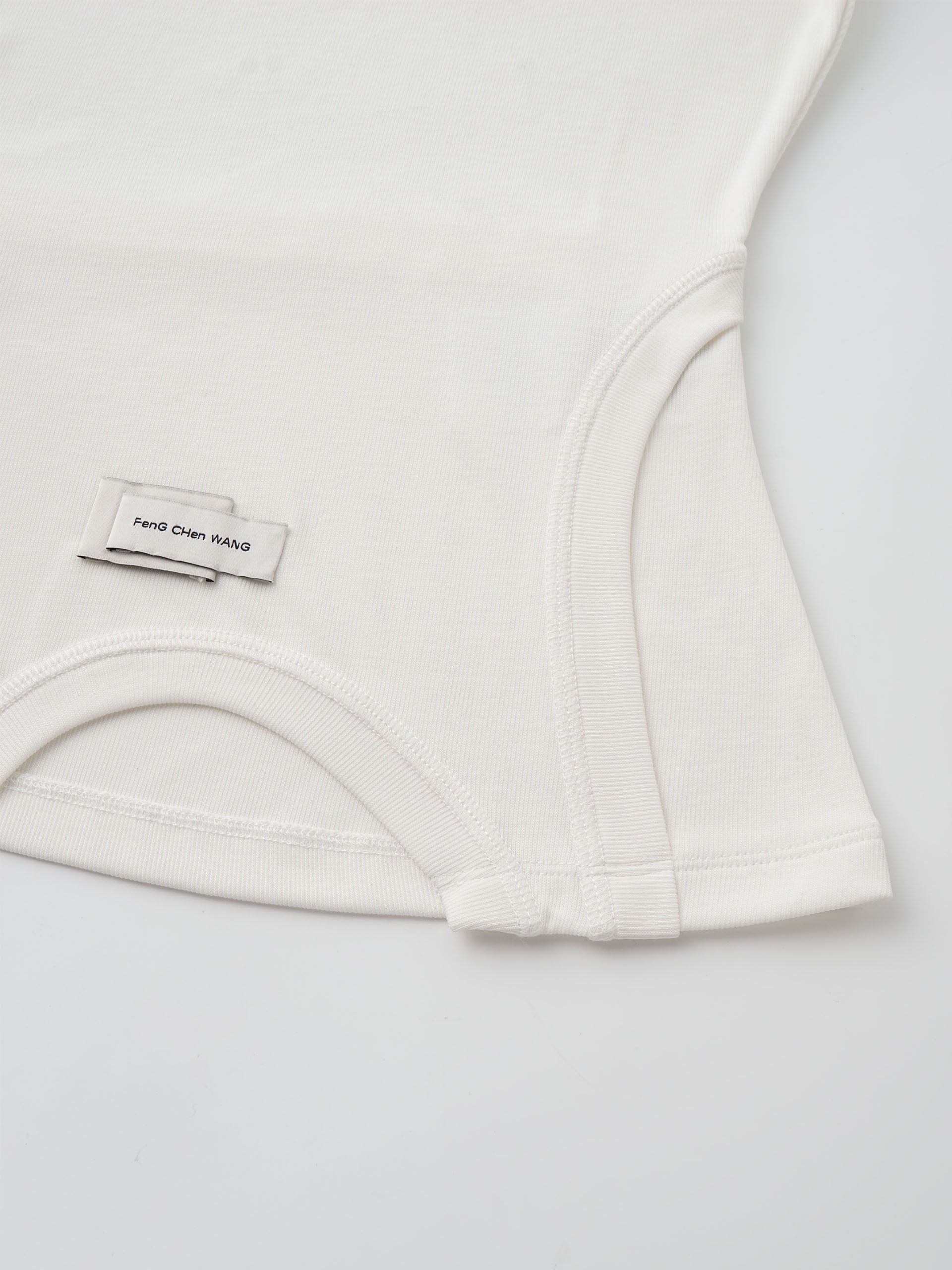 WHITE 2-IN-1 DECONSTRUCTED BASE LAYER TOP