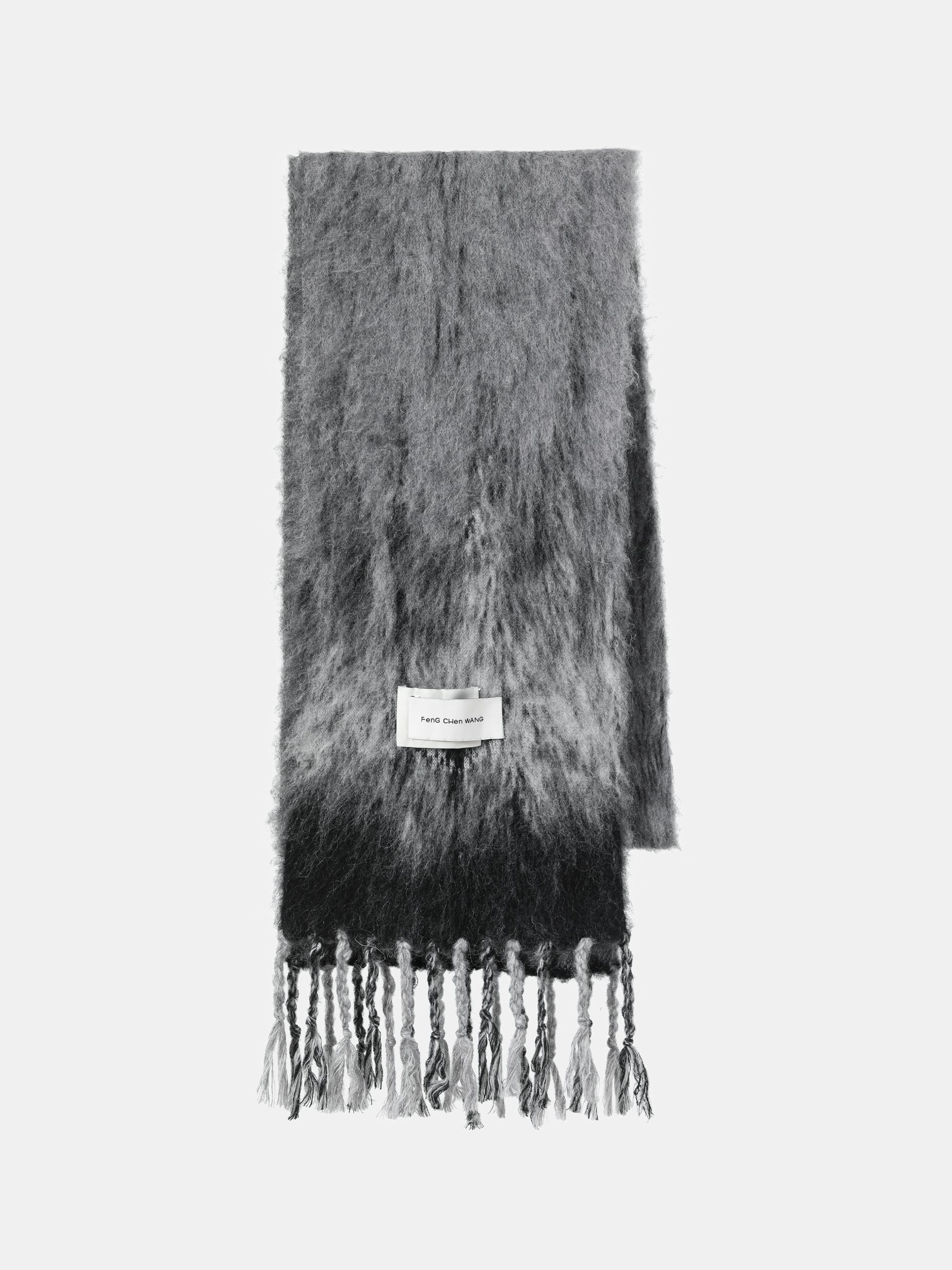 GRAY GRADIENT JACQUARD SCARF