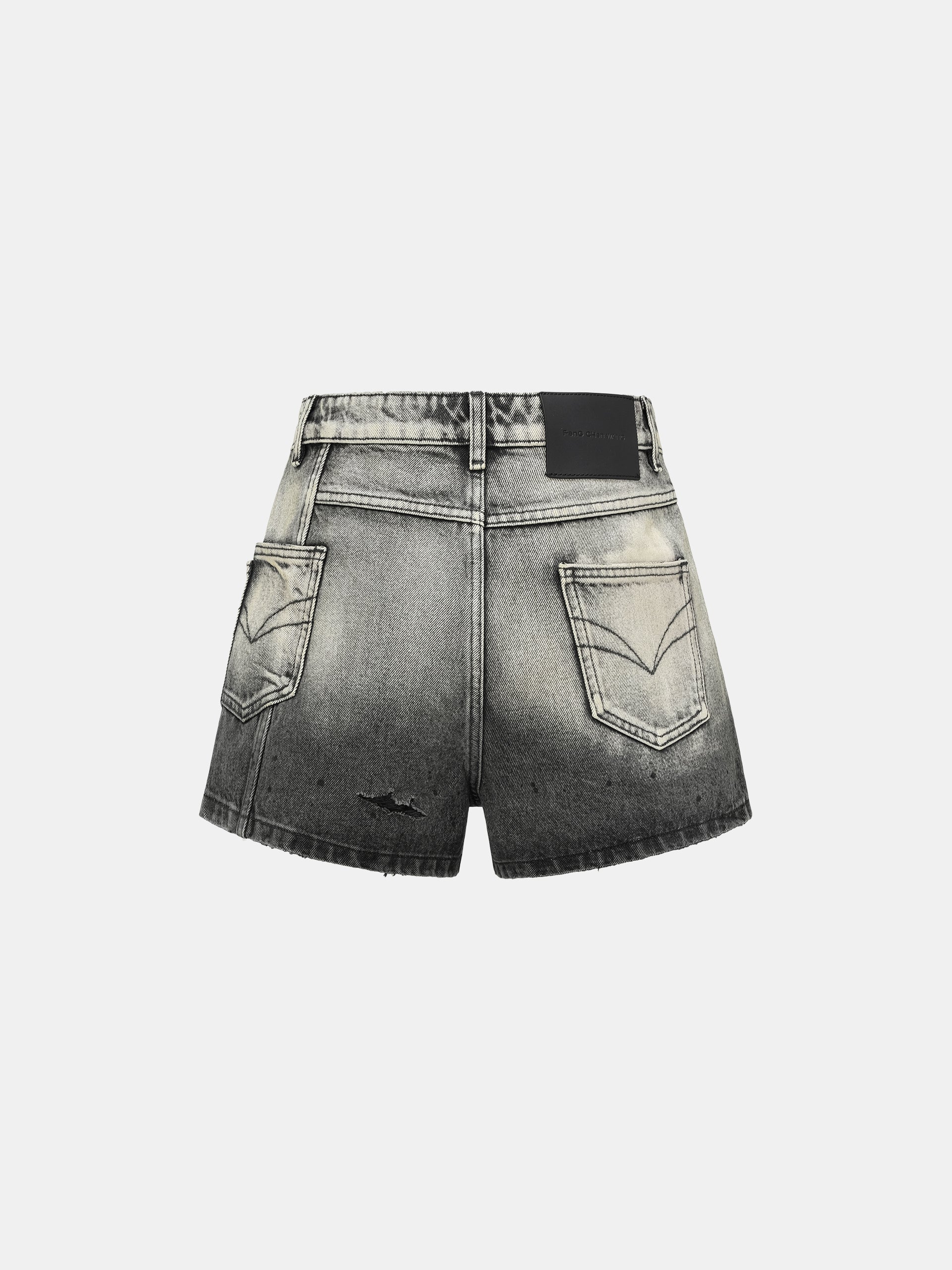 GRADIENT DENIM SHORTS